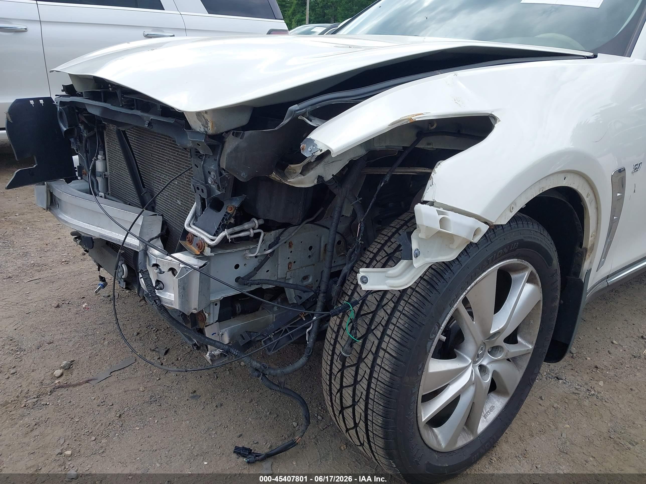 2014 Infiniti Qx70   White vin: JN8CS1MW0EM410636