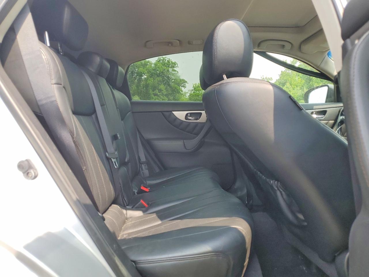 2014 Infiniti Qx70 Base Silver vin: JN8CS1MW1EM413089