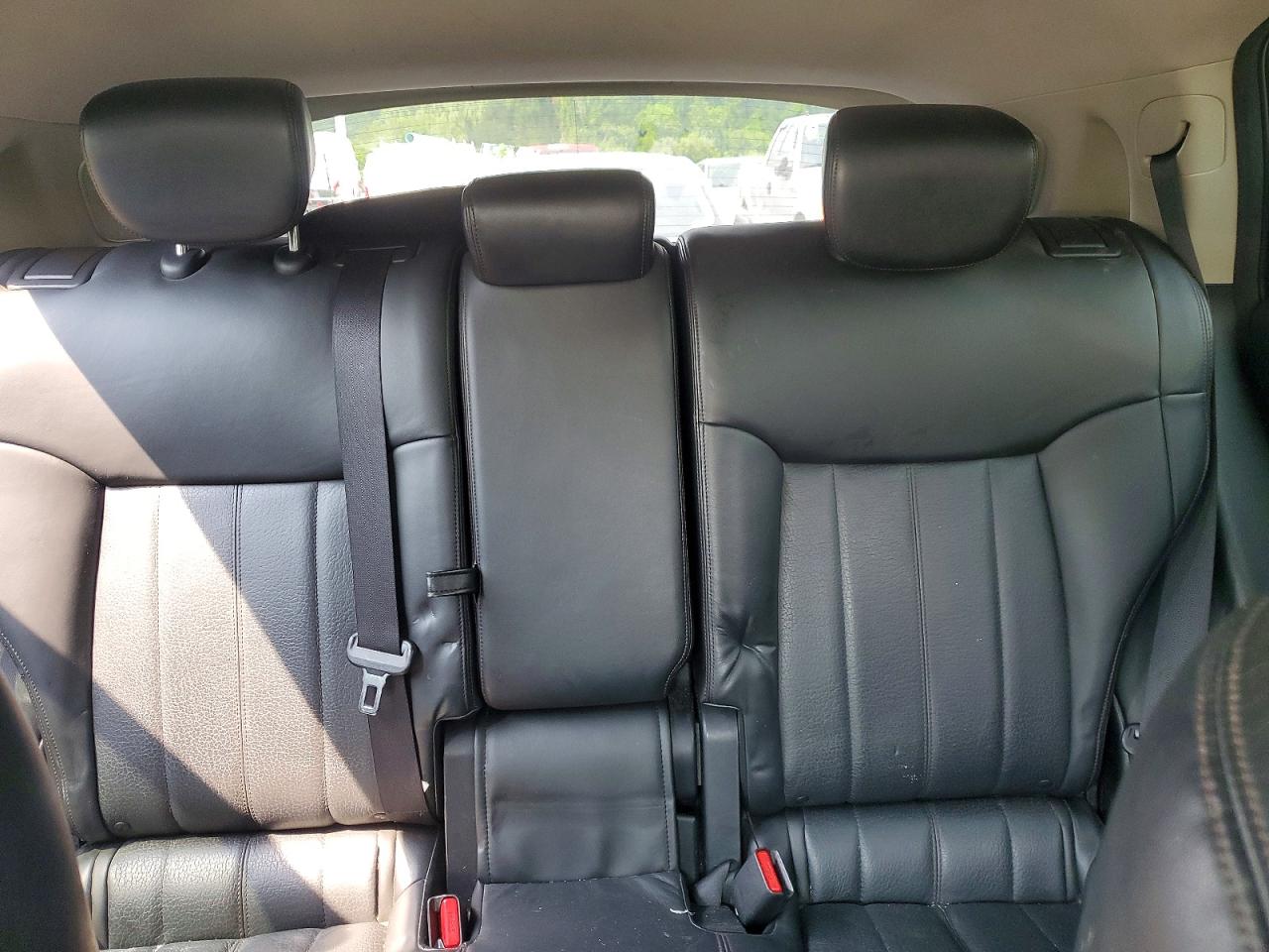 2014 Infiniti Qx70 Base Silver vin: JN8CS1MW1EM413089