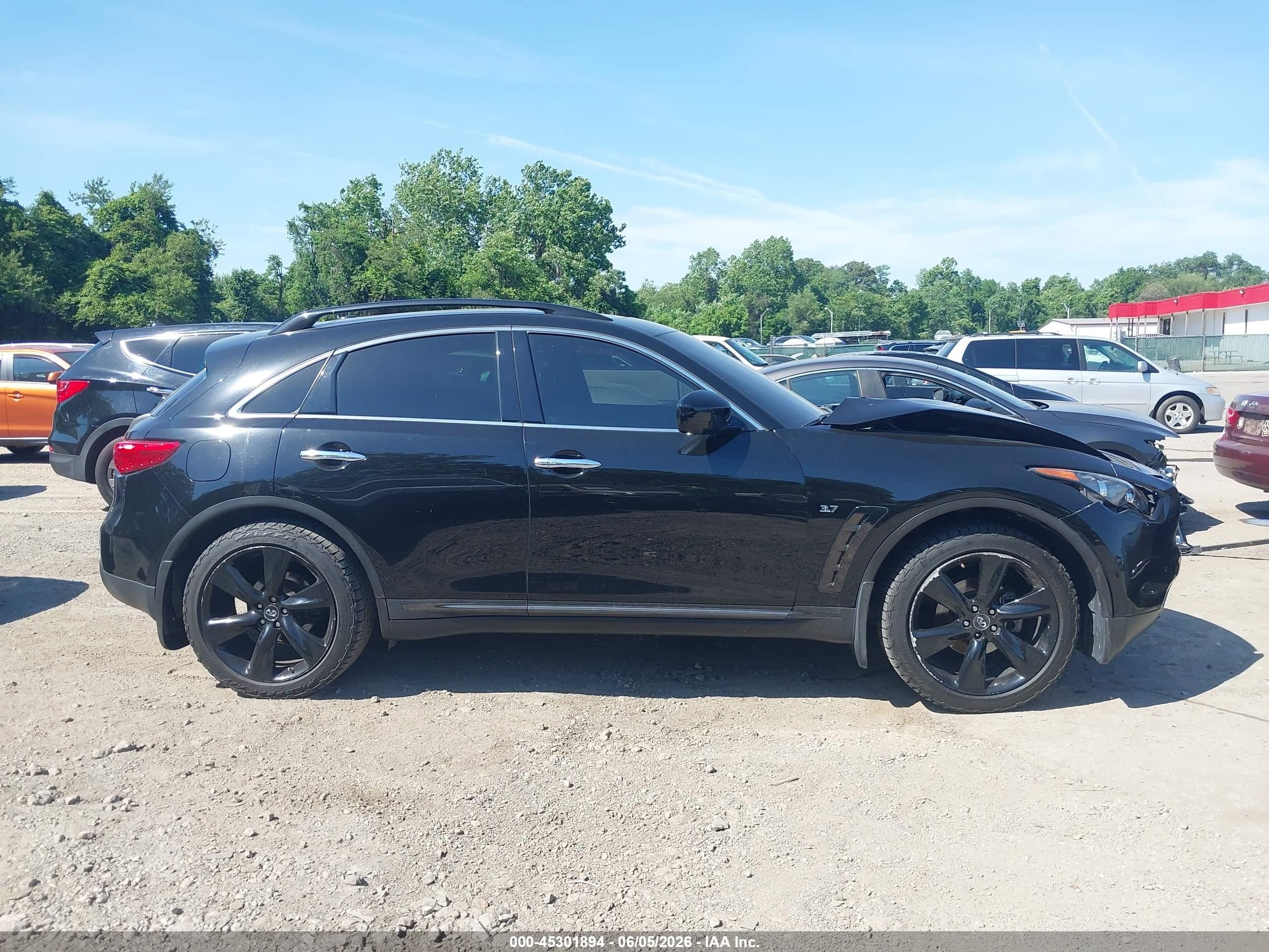2015 Infiniti Qx70   Black vin: JN8CS1MW1FM481443