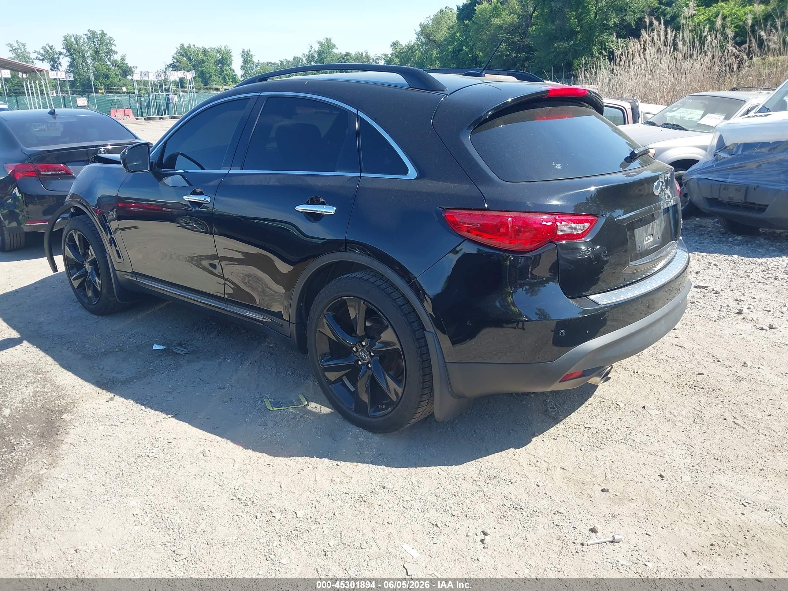 2015 Infiniti Qx70   Black vin: JN8CS1MW1FM481443