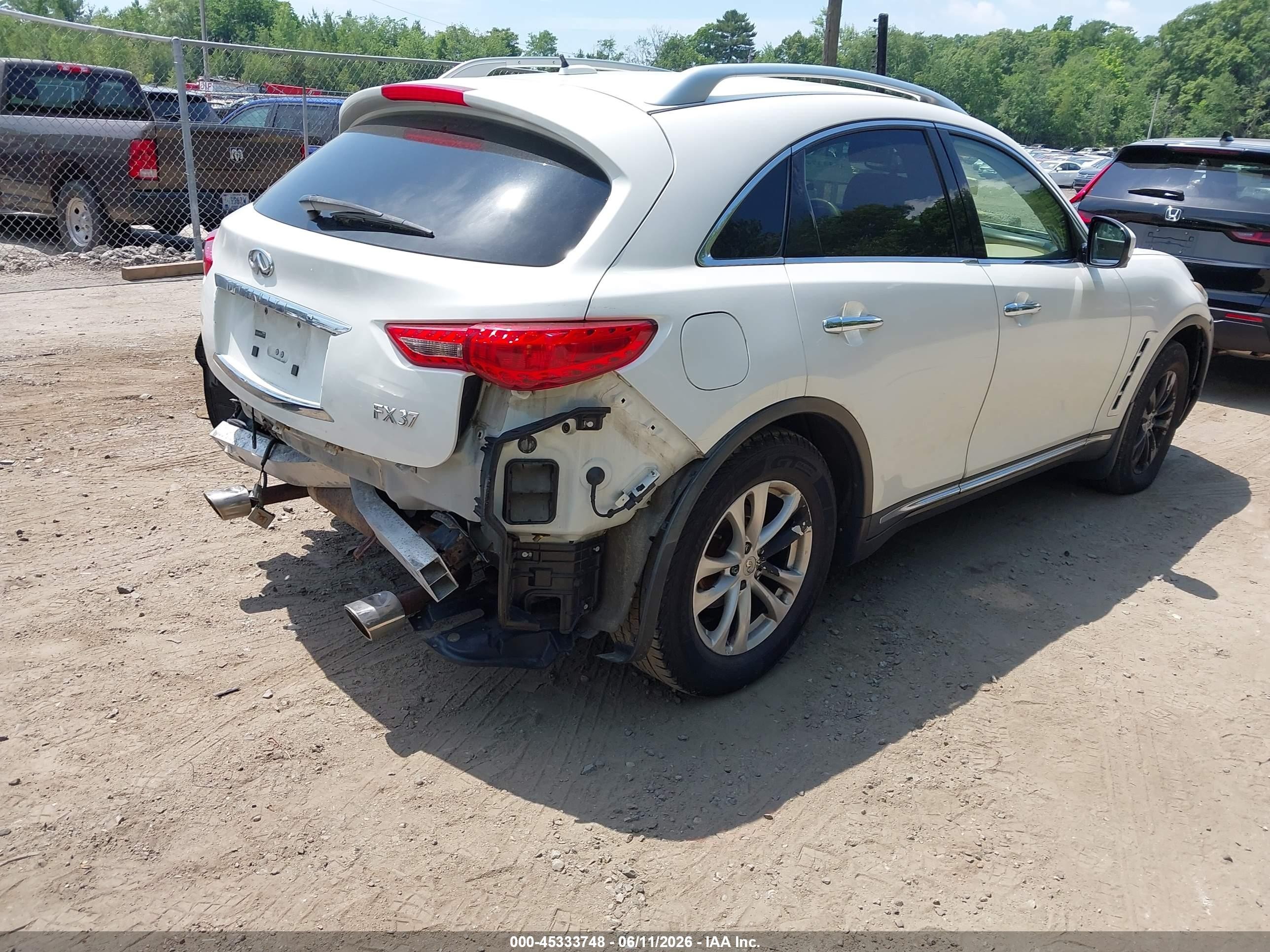 2013 Infiniti Fx37 White vin: JN8CS1MW2DM171265