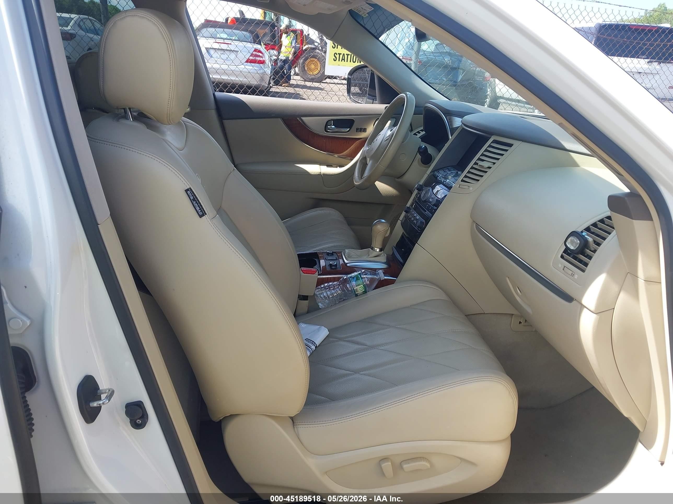 2013 Infiniti Fx37 White vin: JN8CS1MW2DM174862