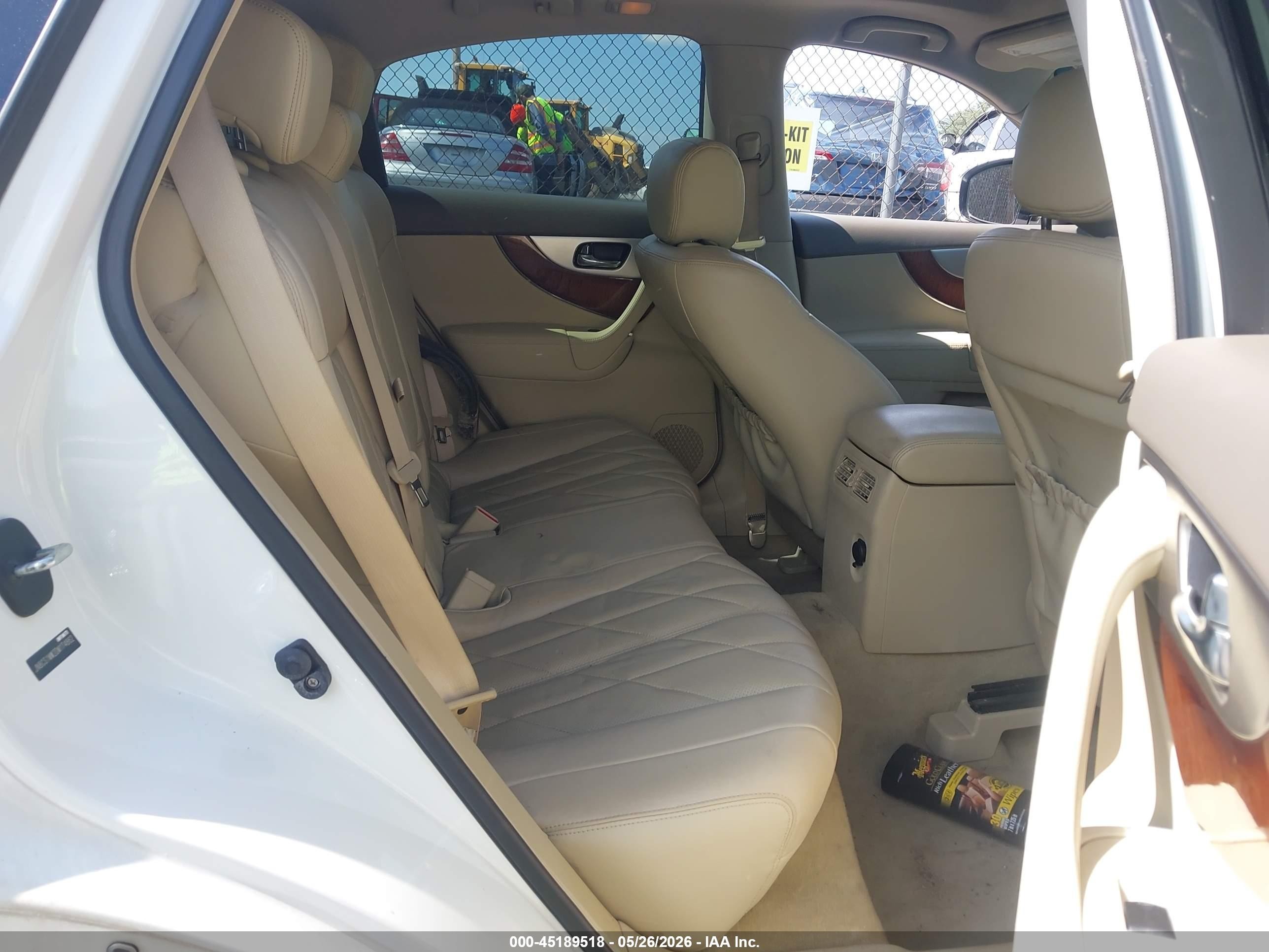 2013 Infiniti Fx37 White vin: JN8CS1MW2DM174862