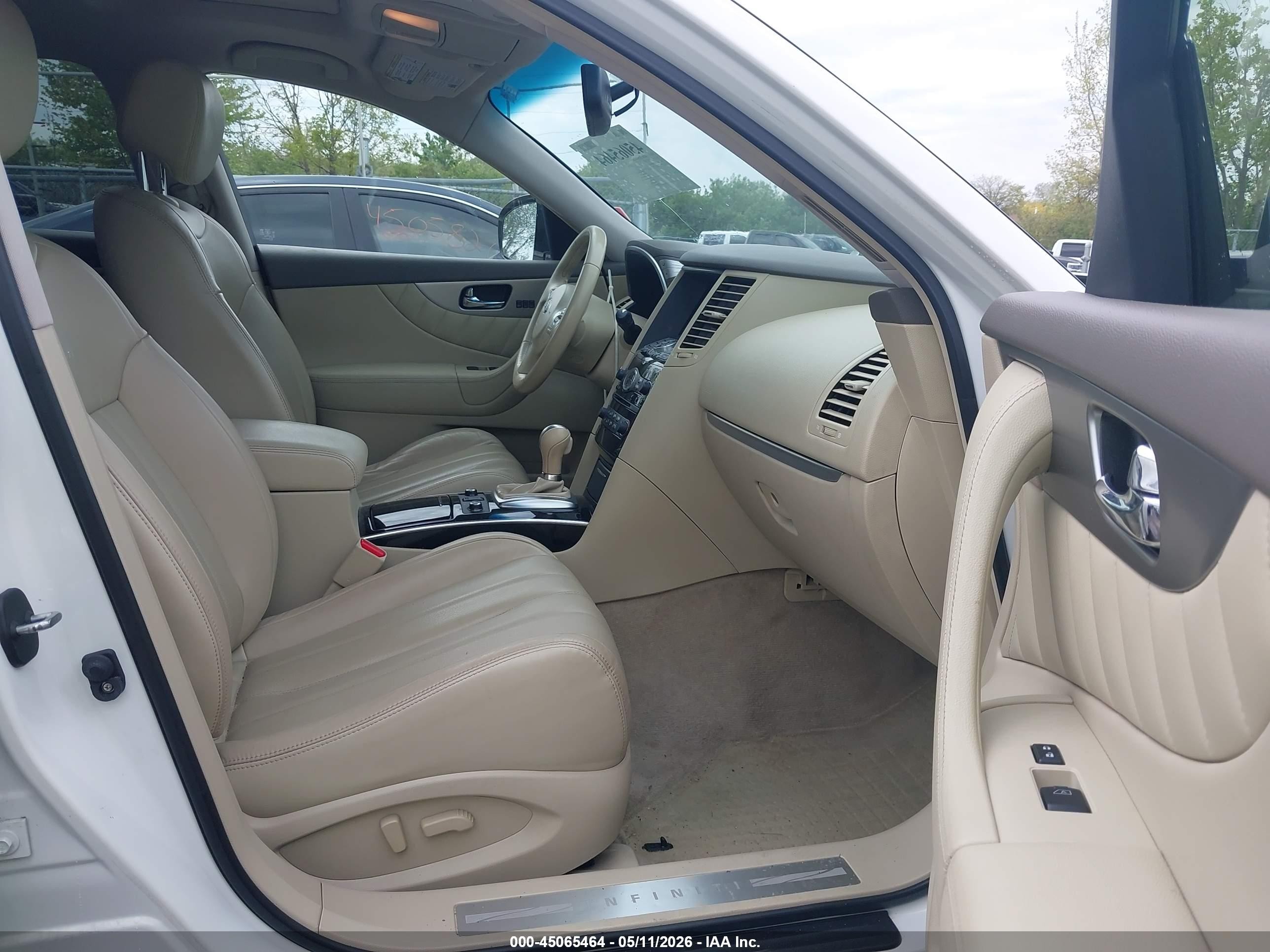 2014 Infiniti Qx70   Белый vin: JN8CS1MW3EM410677