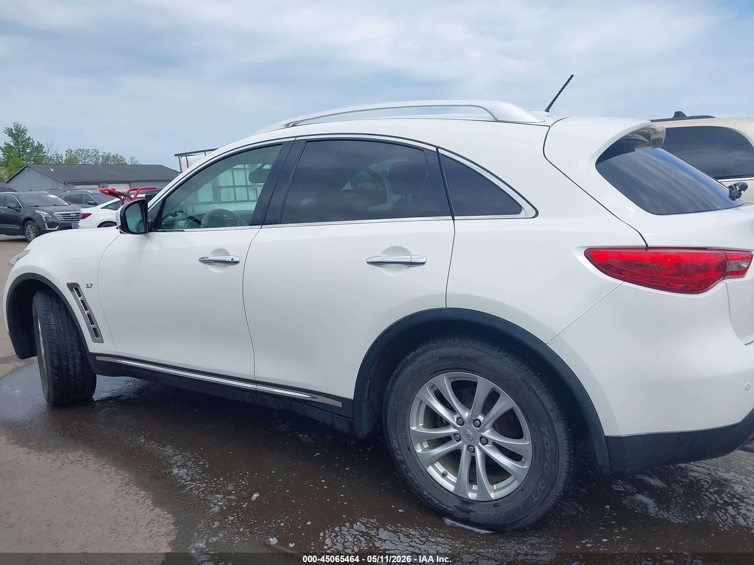 2014 Infiniti Qx70   Белый vin: JN8CS1MW3EM410677