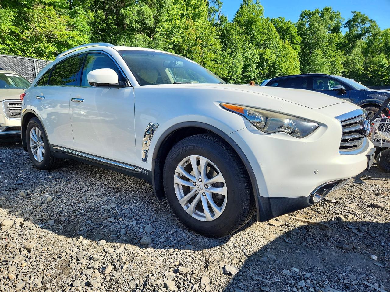 2013 Infiniti Fx37 Base White vin: JN8CS1MW5DM173110