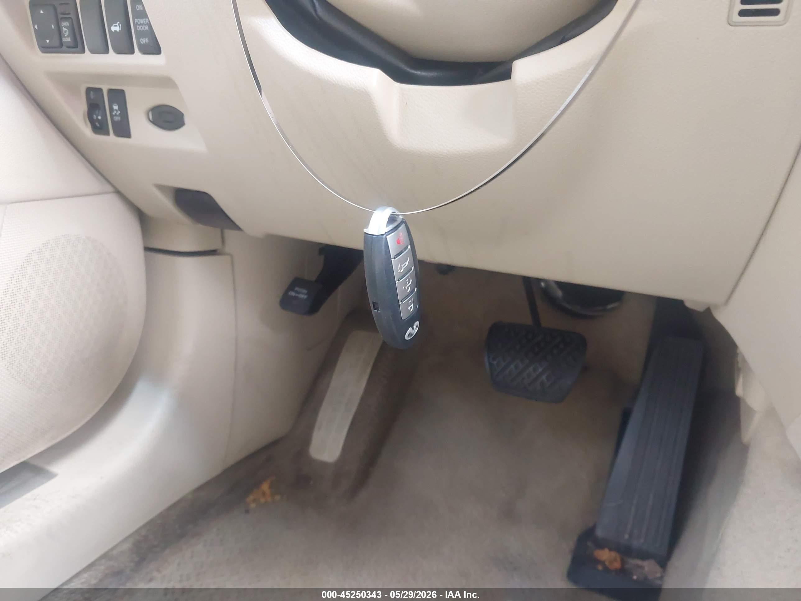 2013 Infiniti Fx37   White vin: JN8CS1MW5DM174239