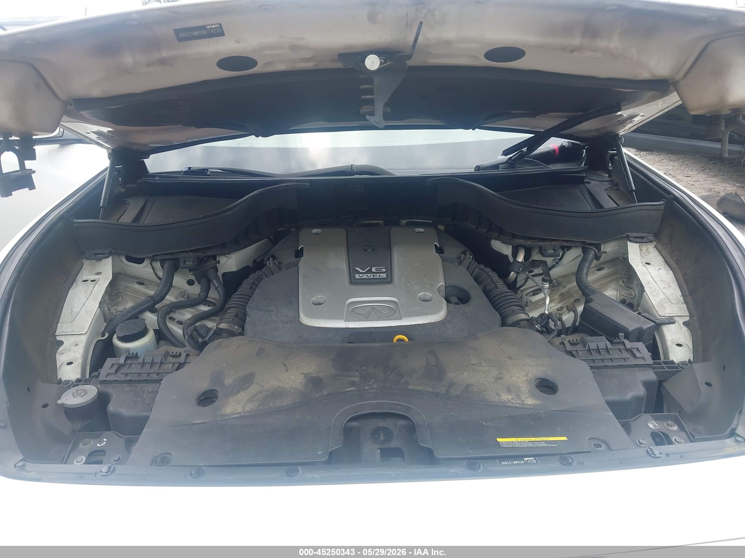 2013 Infiniti Fx37   White vin: JN8CS1MW5DM174239