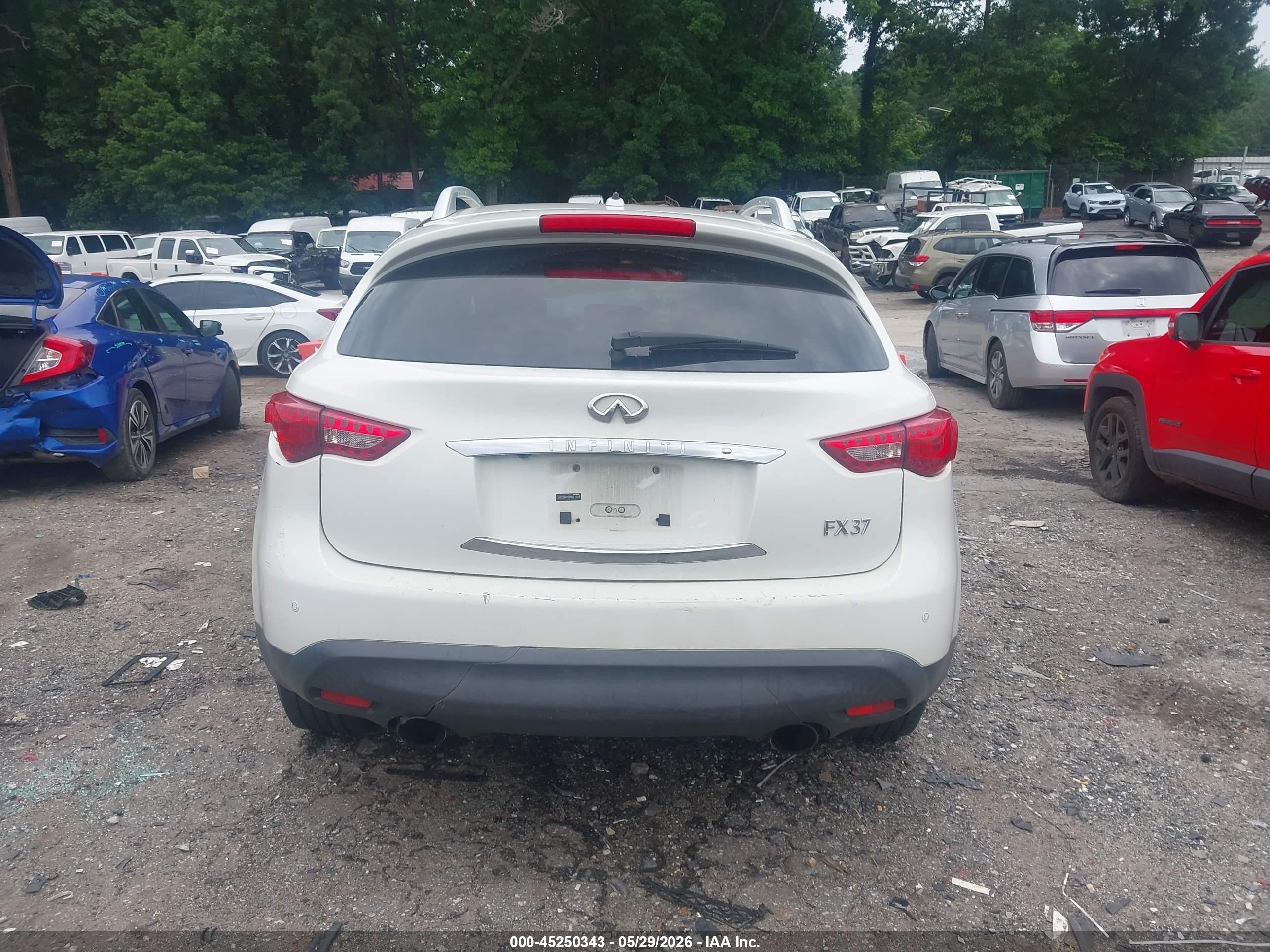 2013 Infiniti Fx37   White vin: JN8CS1MW5DM174239