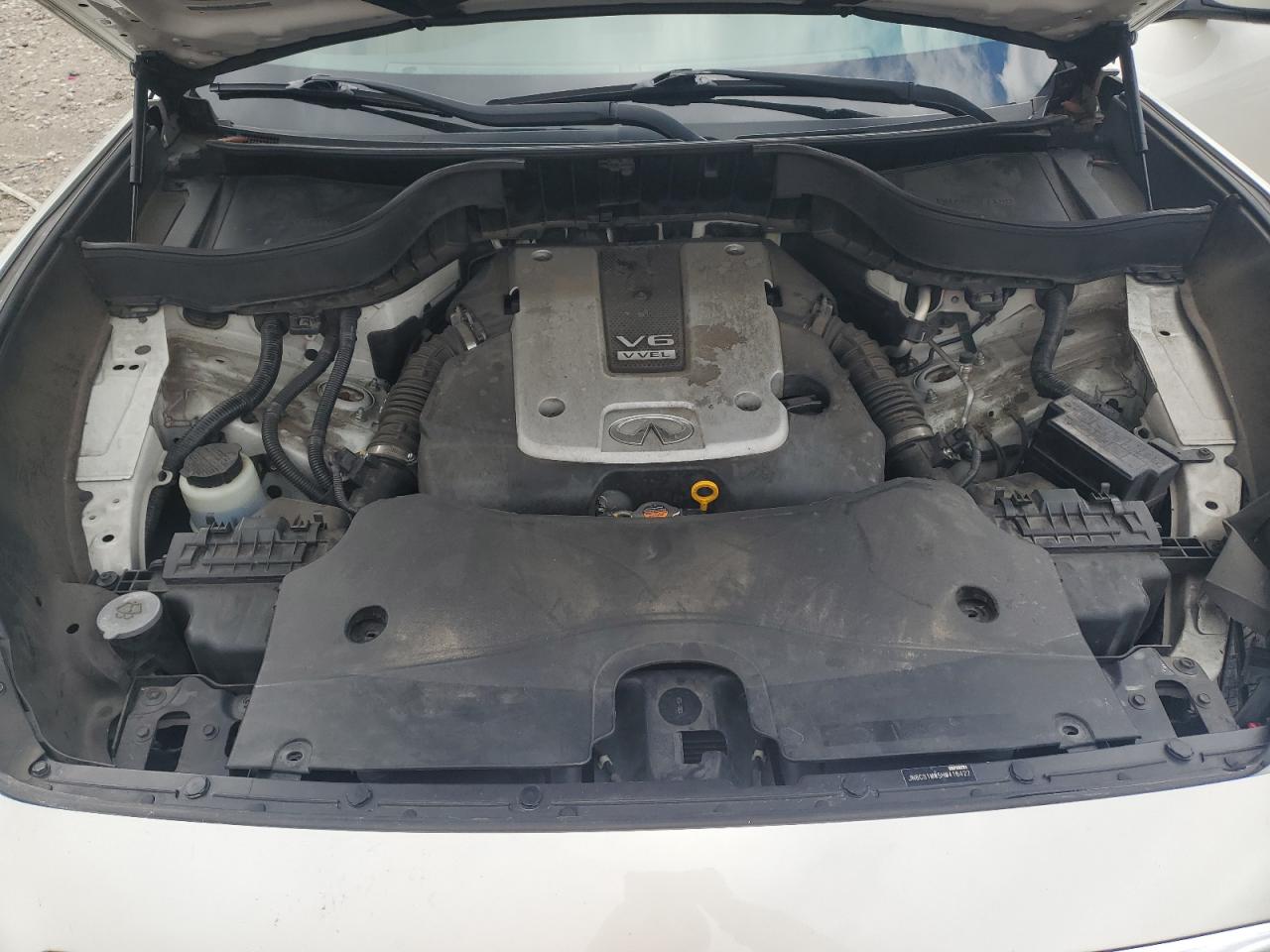 2017 Infiniti Qx70  White vin: JN8CS1MW5HM416422