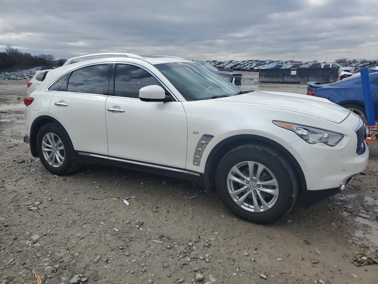 2017 Infiniti Qx70  White vin: JN8CS1MW5HM416422
