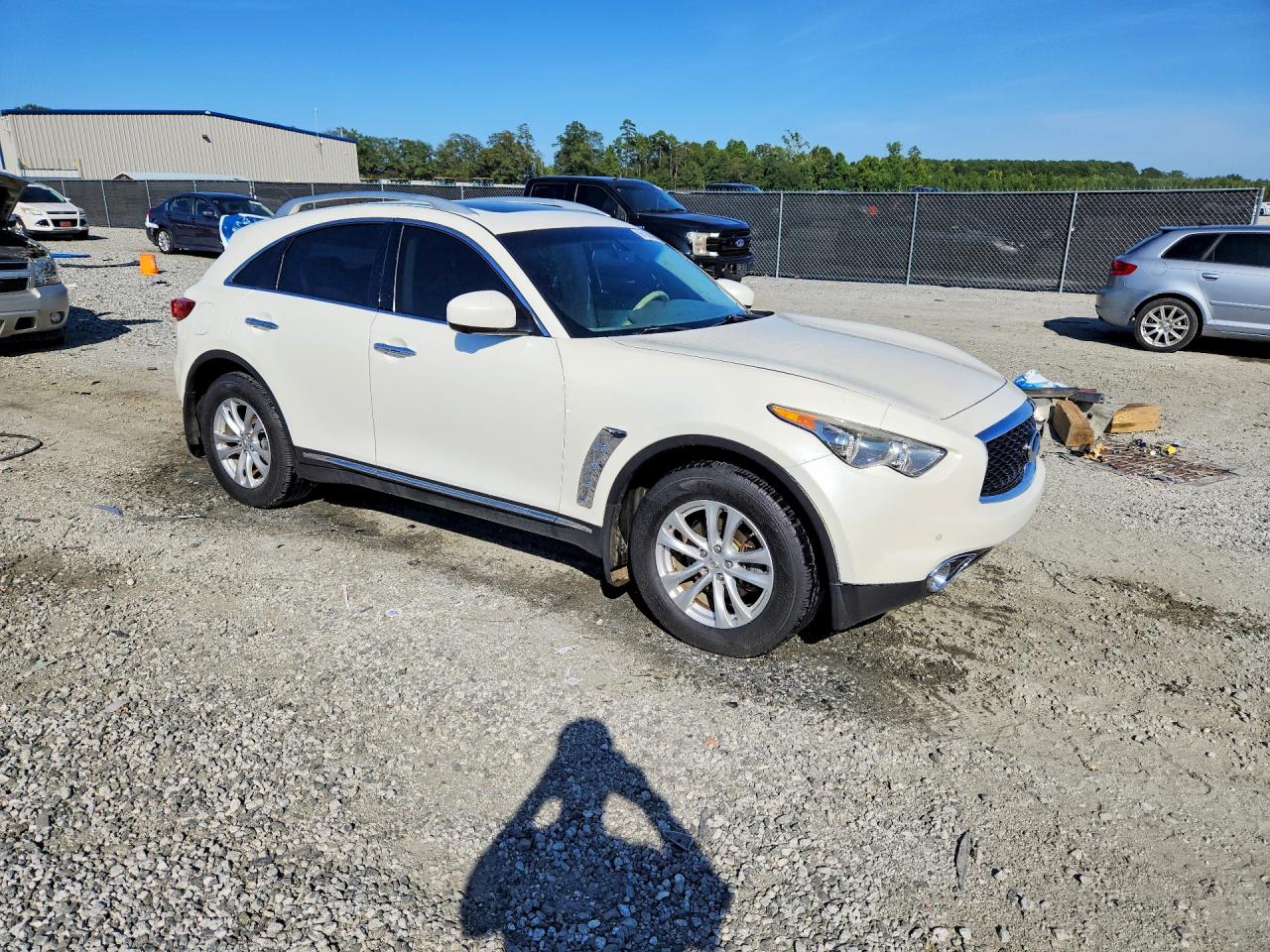 2017 Infiniti Qx70 Base White vin: JN8CS1MW5HM416422