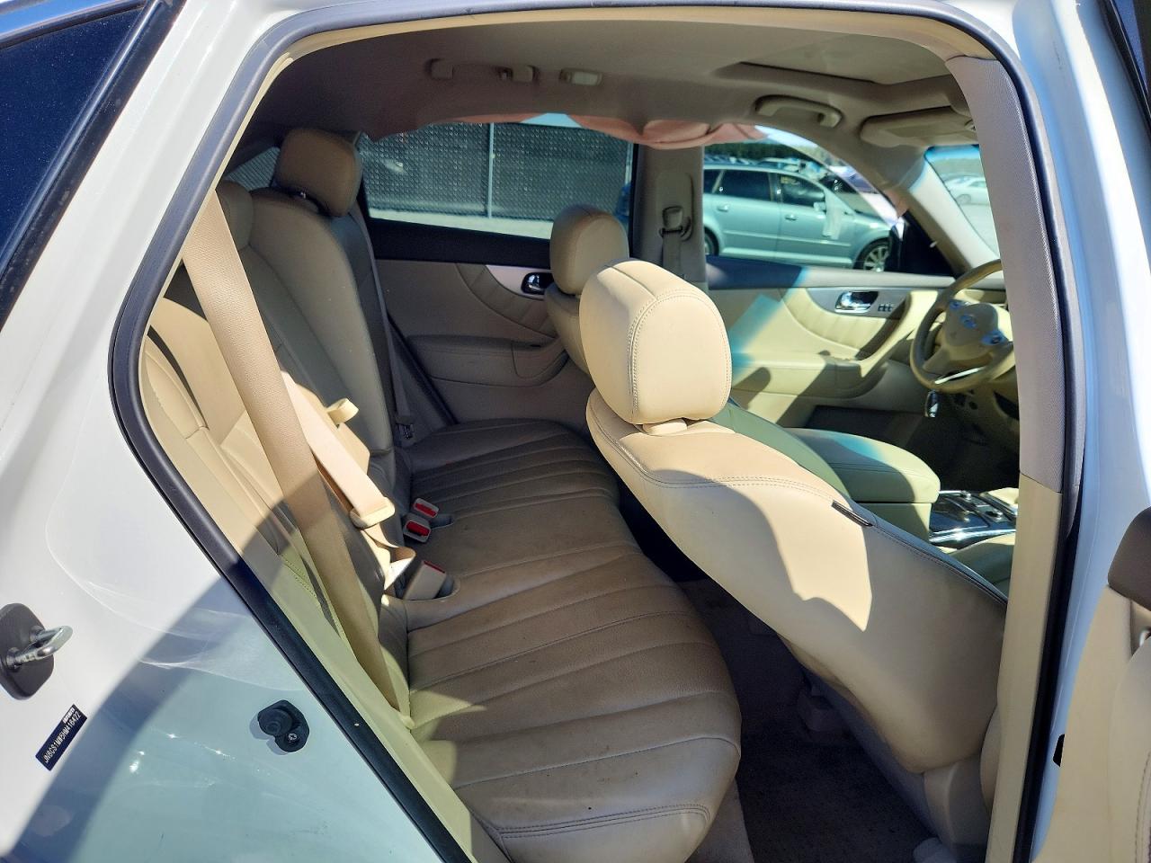 2017 Infiniti Qx70 Base White vin: JN8CS1MW5HM416422