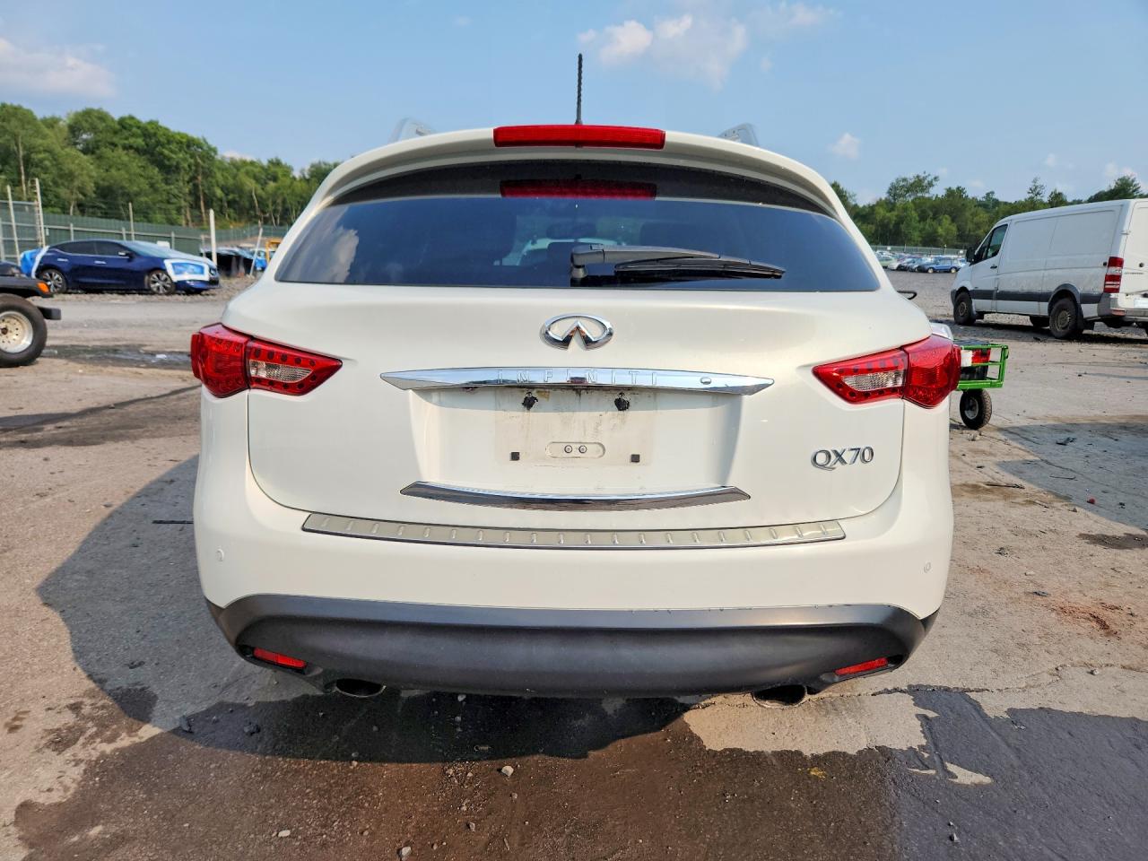 2015 Infiniti Qx70 Base White vin: JN8CS1MW7FM481625
