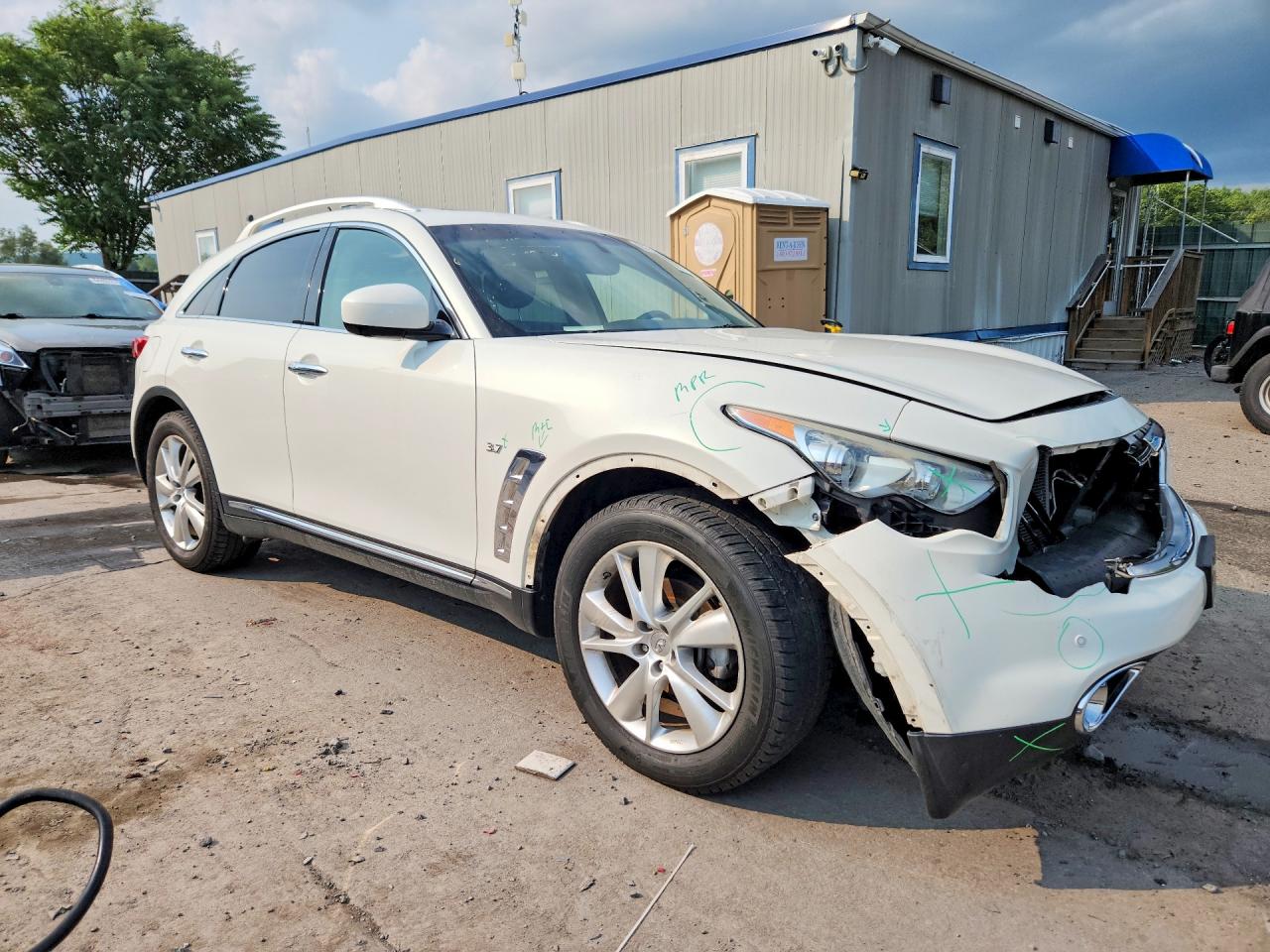 2015 Infiniti Qx70 Base White vin: JN8CS1MW7FM481625