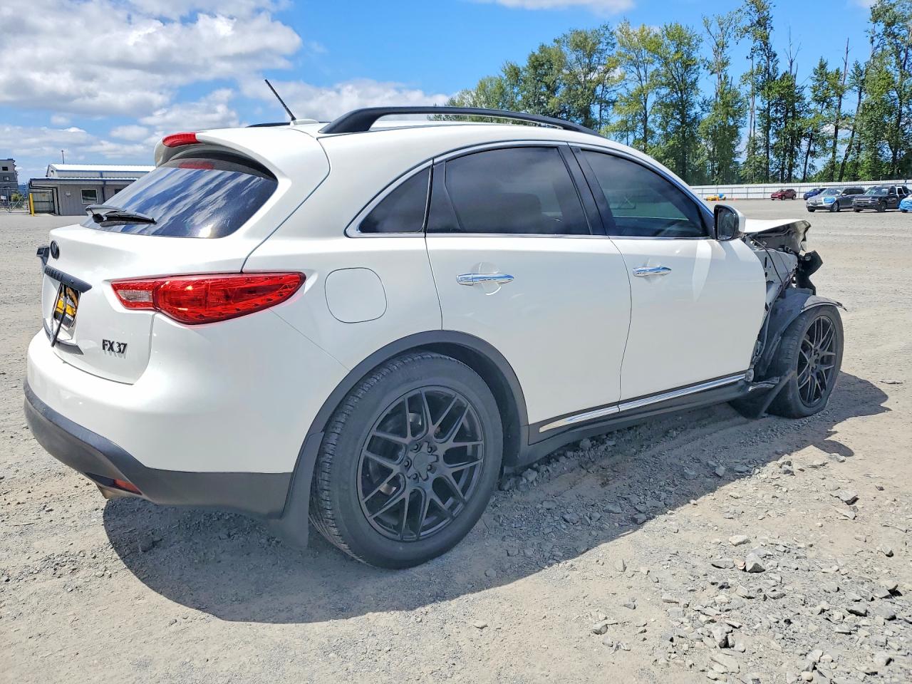 2013 Infiniti Fx37 White vin: JN8CS1MW8DM170685