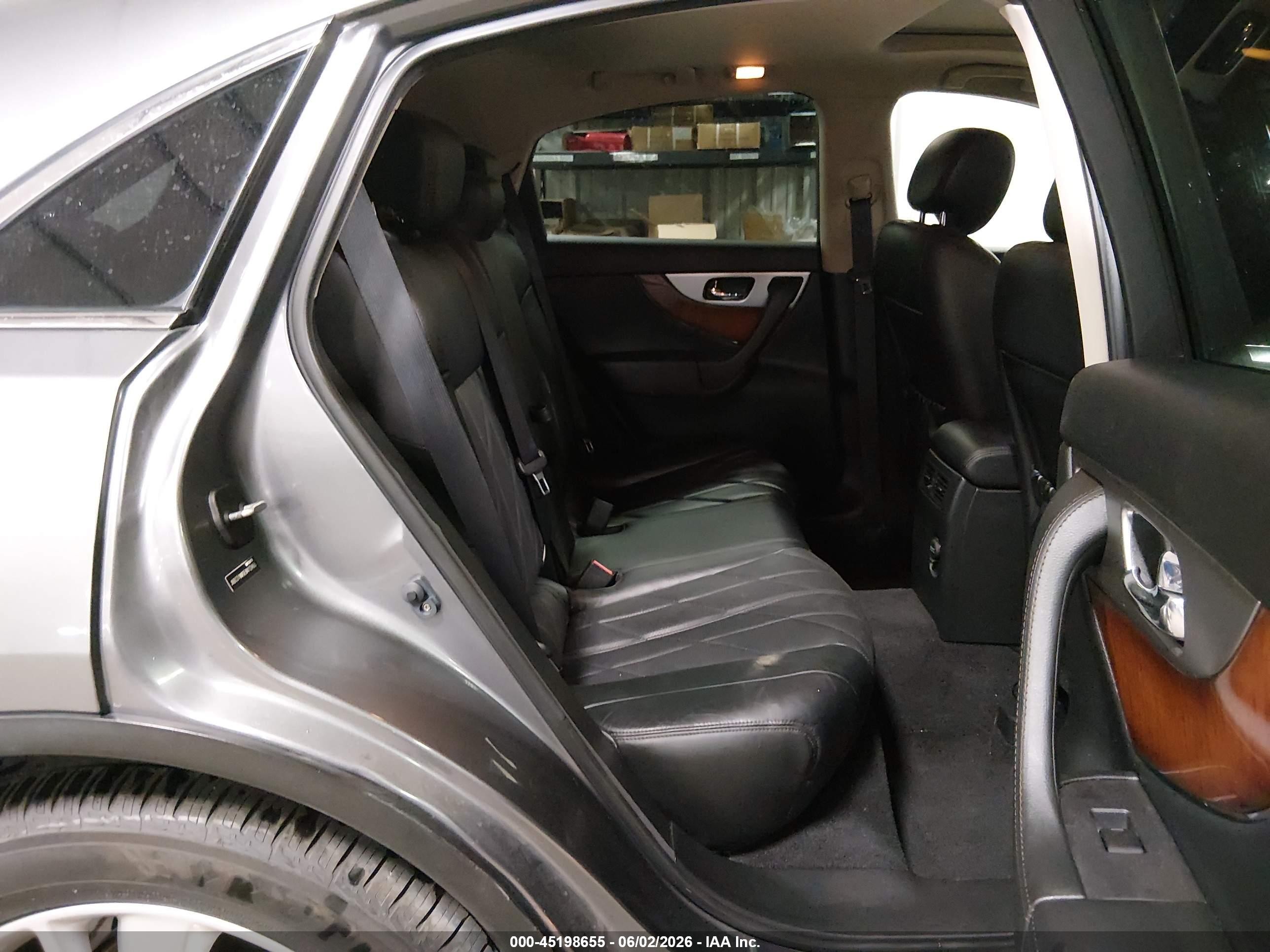 2014 Infiniti Qx70   Gray vin: JN8CS1MW9EM412465