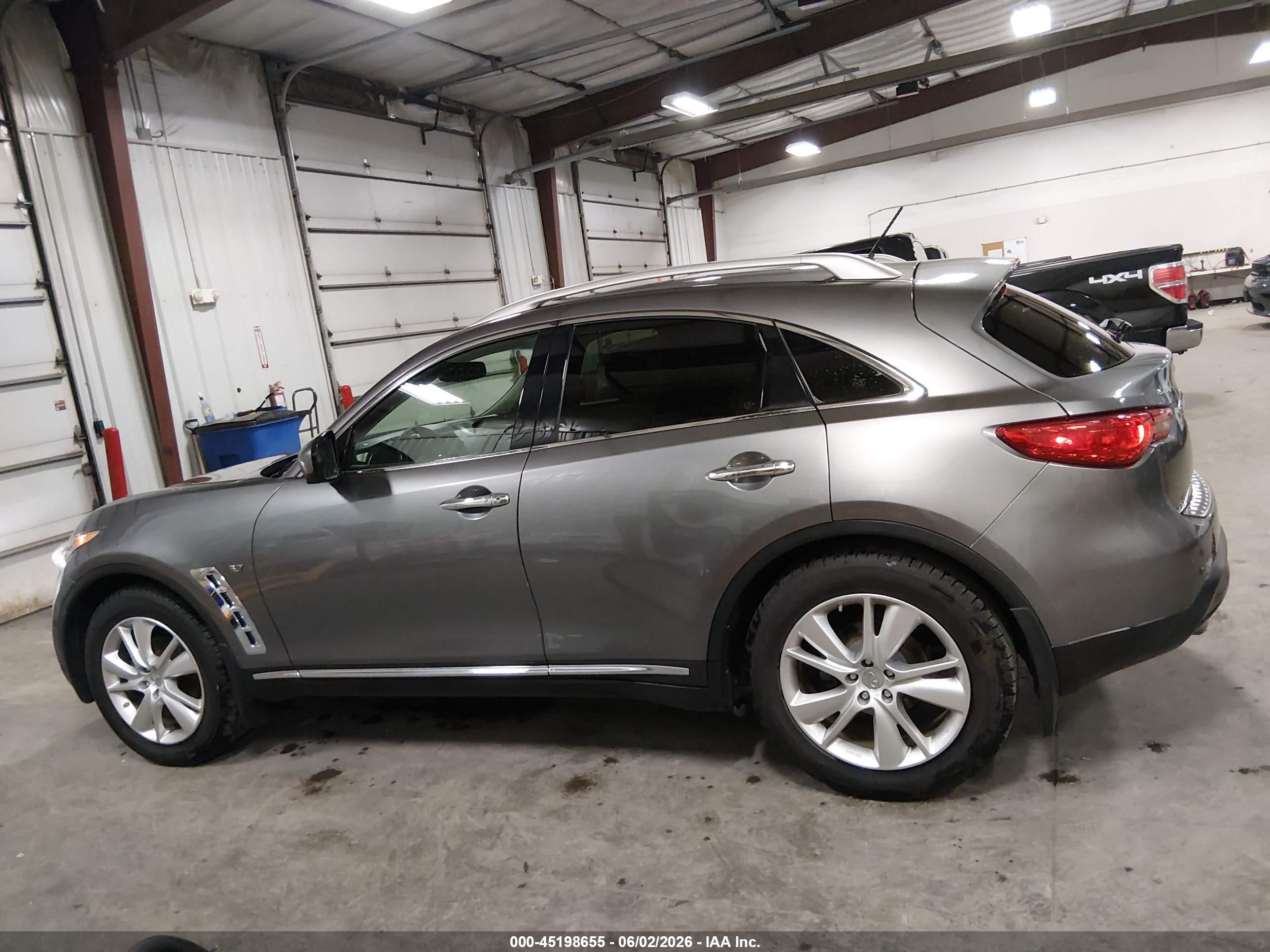 2014 Infiniti Qx70   Gray vin: JN8CS1MW9EM412465