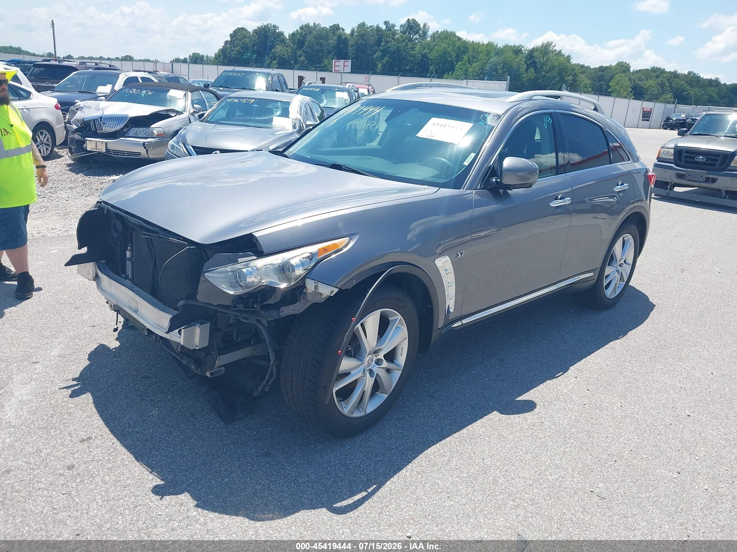 2015 Infiniti Qx70 Silver vin: JN8CS1MW9FM483196