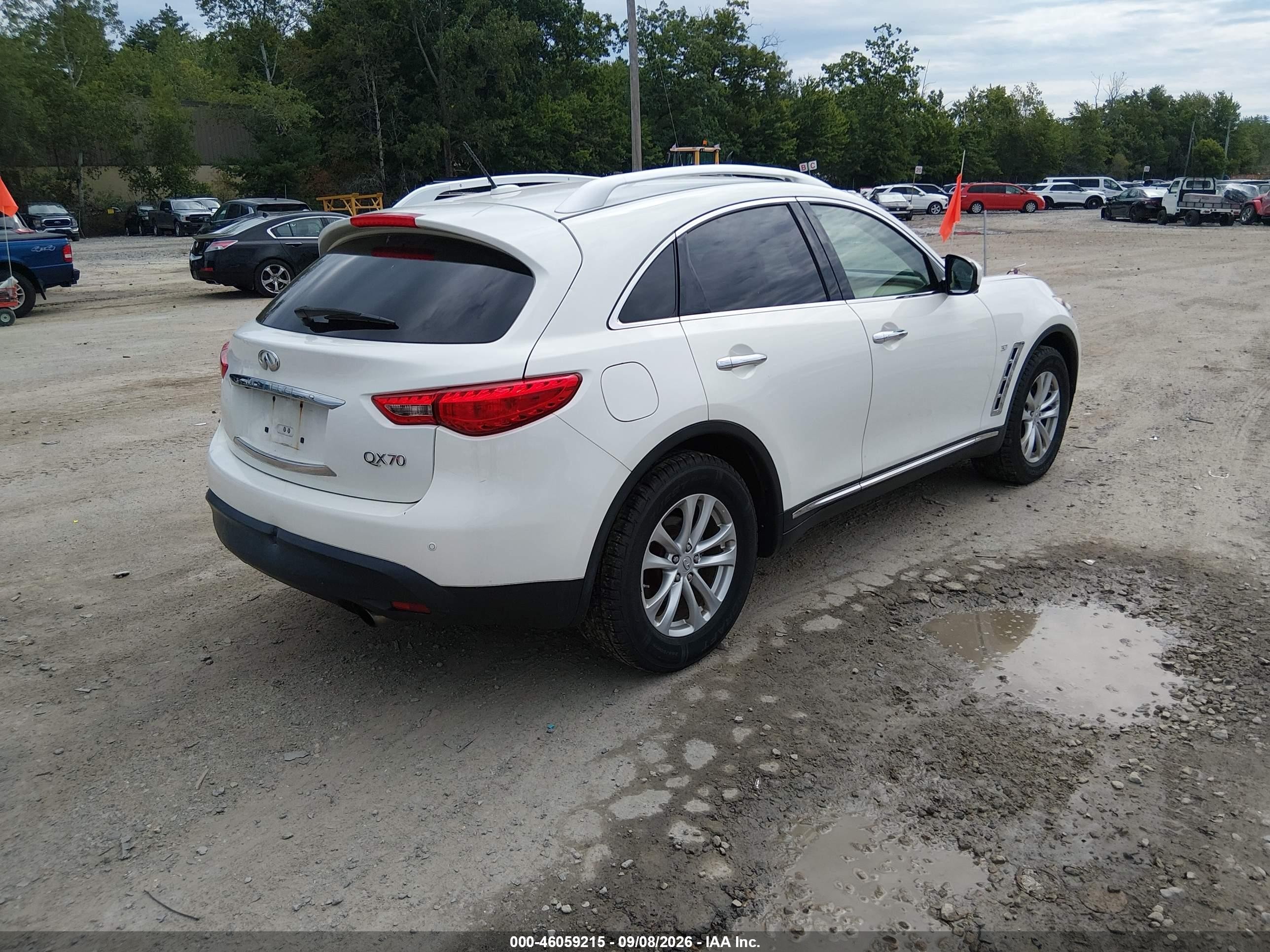 2015 Infiniti Qx70   Белый vin: JN8CS1MWXFM482963