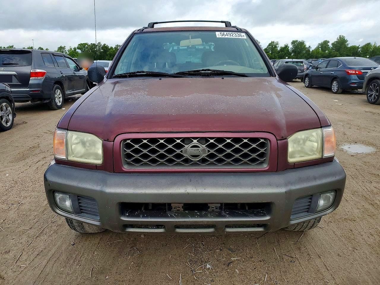 2001 Nissan Pathfinder Se Red vin: JN8DR07X11W504733