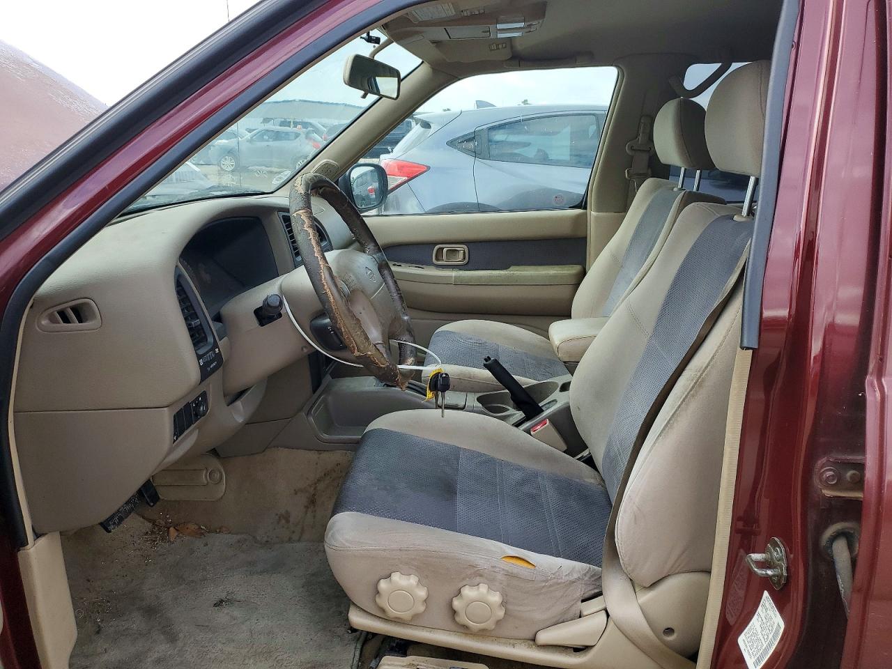 2001 Nissan Pathfinder Se Red vin: JN8DR07X11W504733