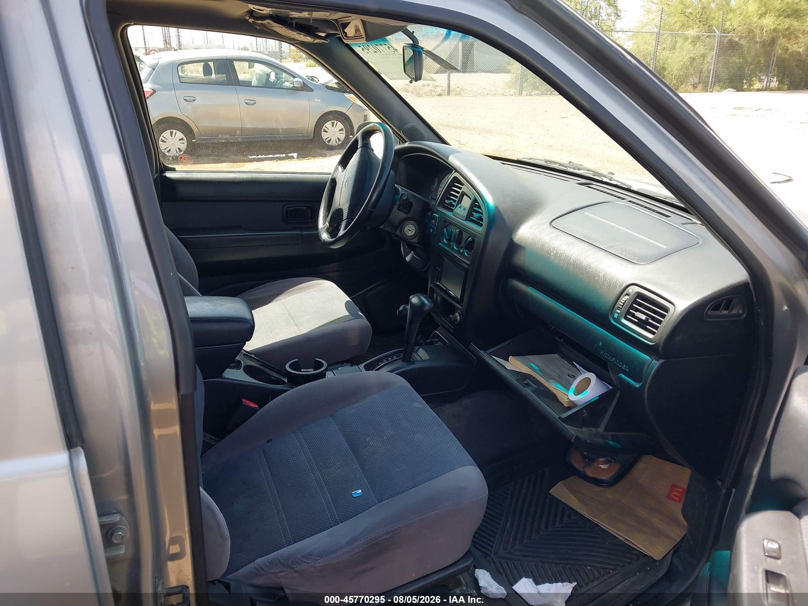 2001 Nissan Pathfinder Se Gray vin: JN8DR07Y11W507088