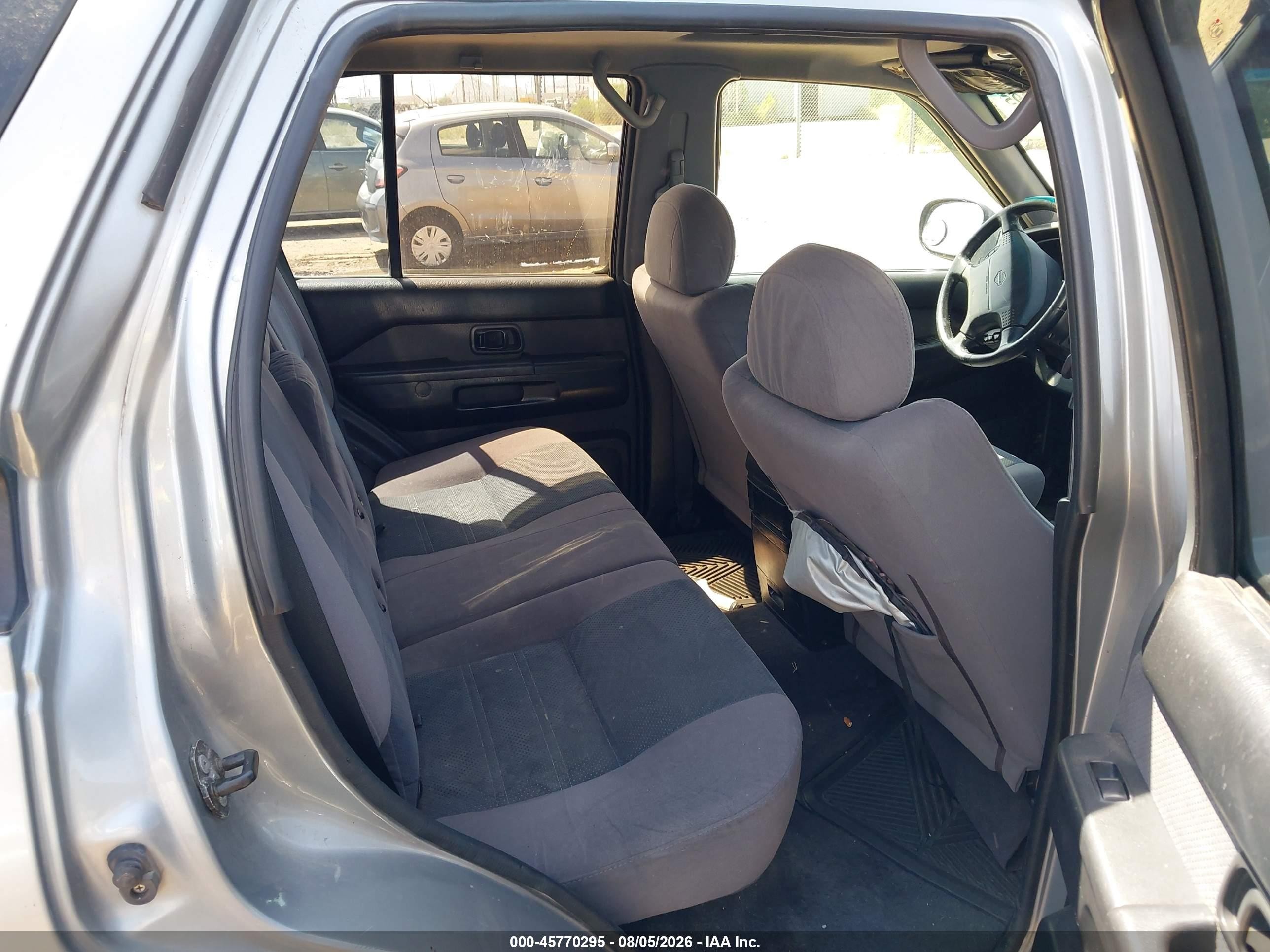 2001 Nissan Pathfinder Se Gray vin: JN8DR07Y11W507088