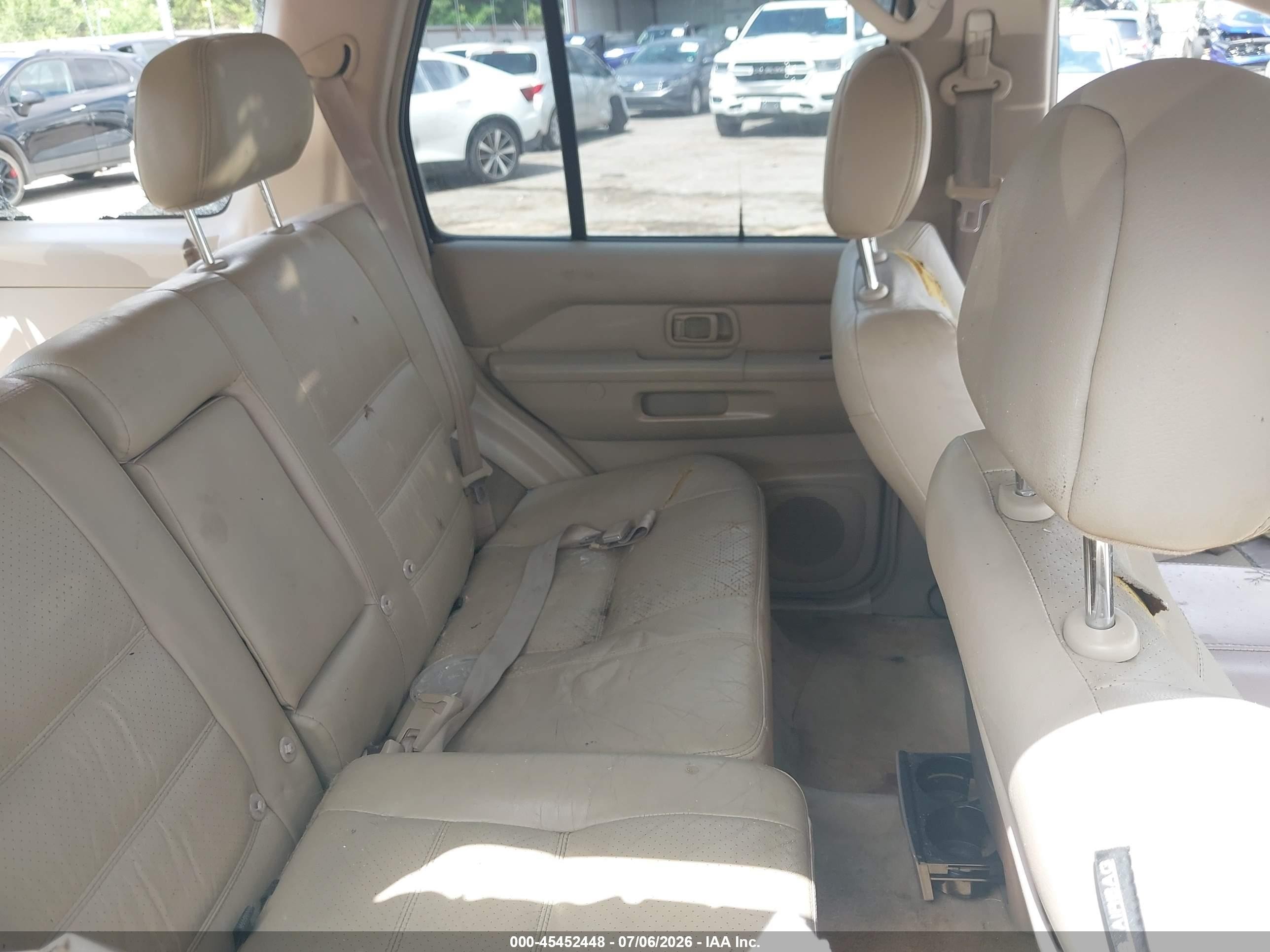 2001 Nissan Pathfinder Se Tan vin: JN8DR09X31W573582