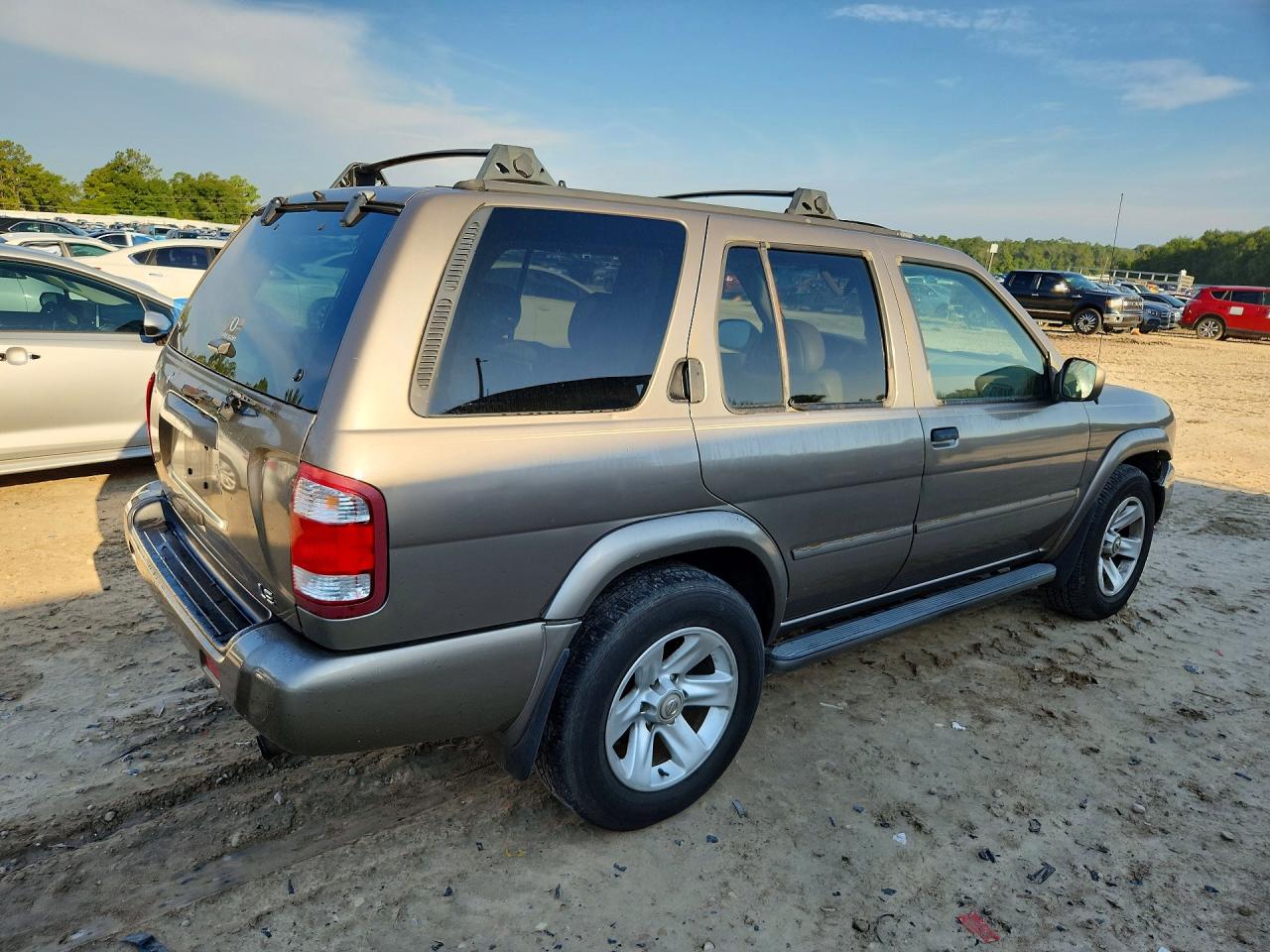 2002 Nissan Pathfinder Se Brown vin: JN8DR09X52W663138