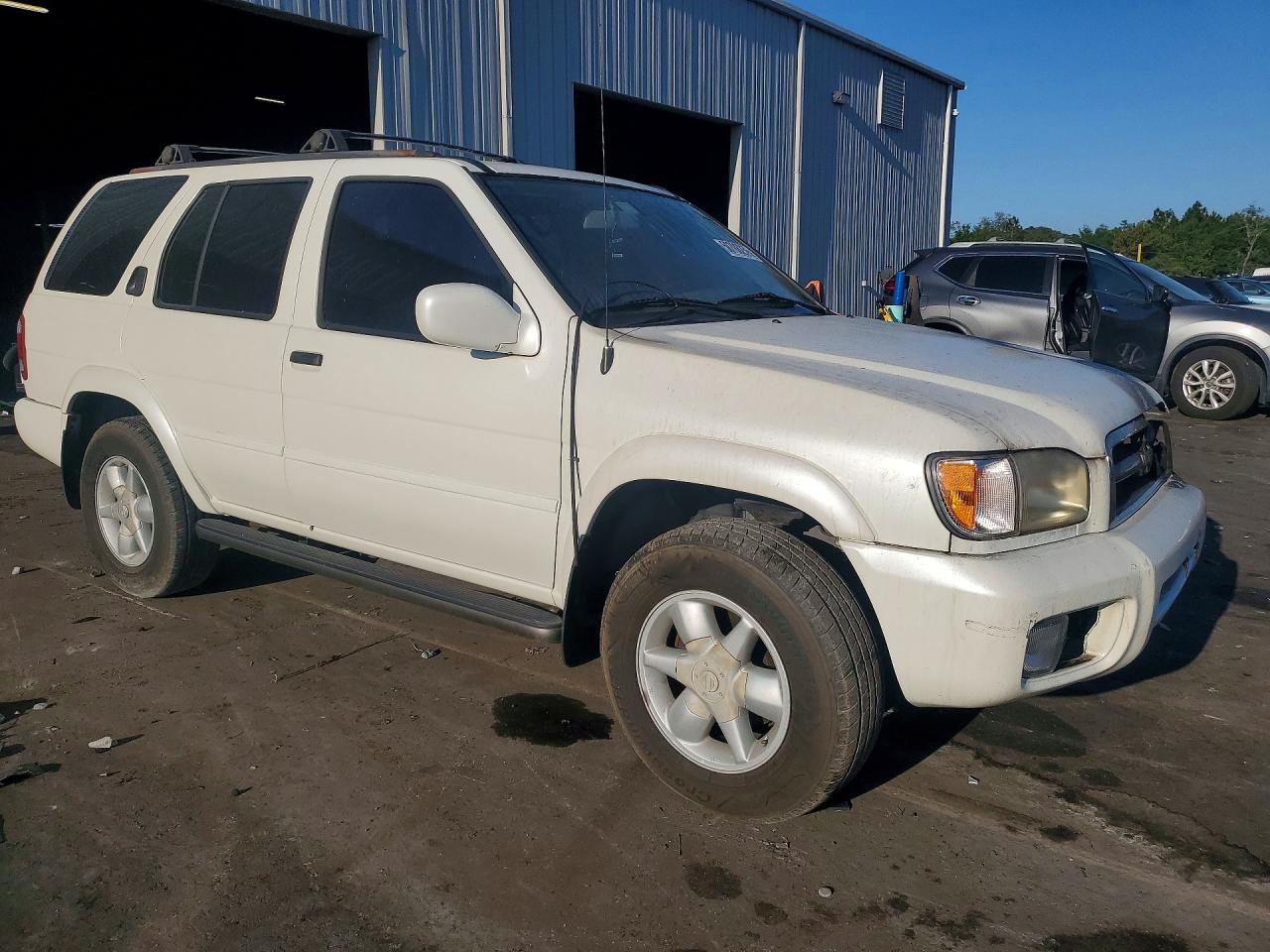 2001 Nissan Pathfinder Se White vin: JN8DR09X61W579957