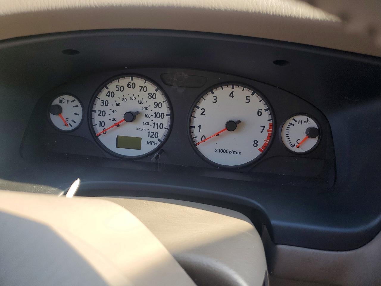 2001 Nissan Pathfinder Se White vin: JN8DR09X61W579957
