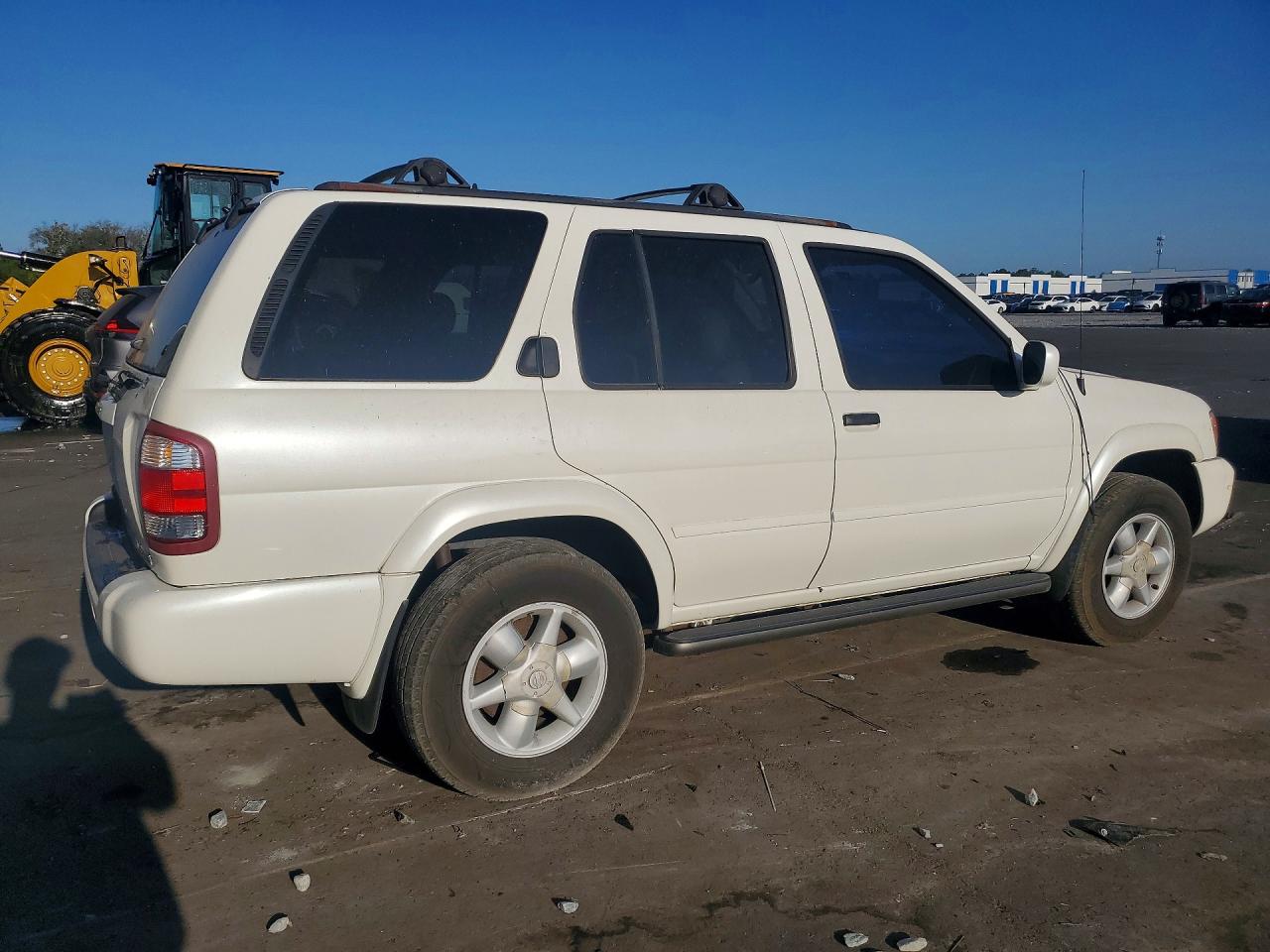 2001 Nissan Pathfinder Se White vin: JN8DR09X61W579957