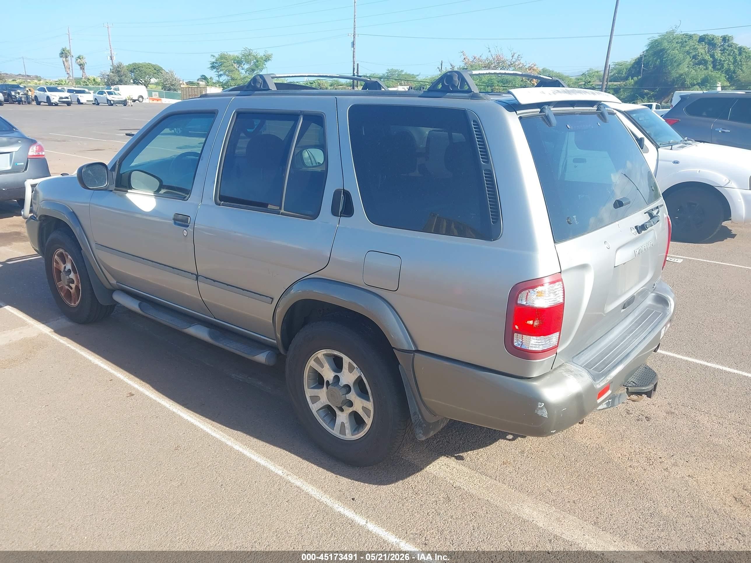 2001 Nissan Pathfinder Se Серебряный vin: JN8DR09X61W580185