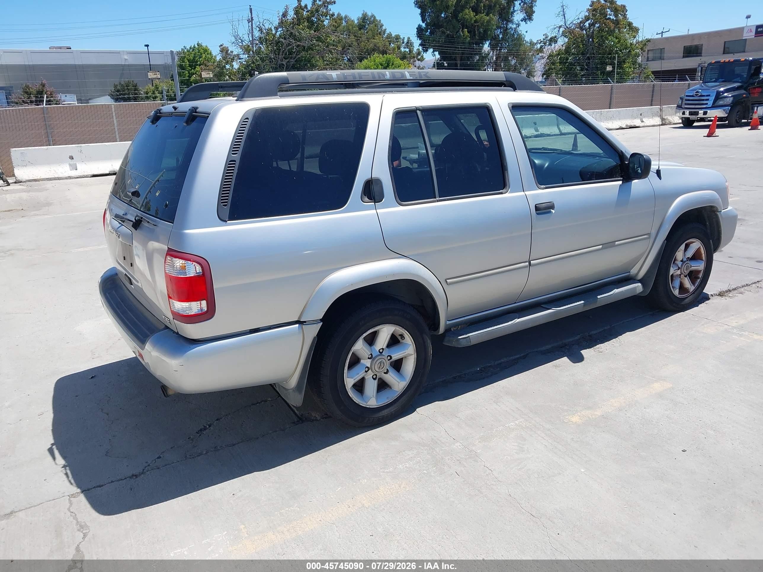 2004 Nissan Pathfinder Se Silver vin: JN8DR09X64W807900