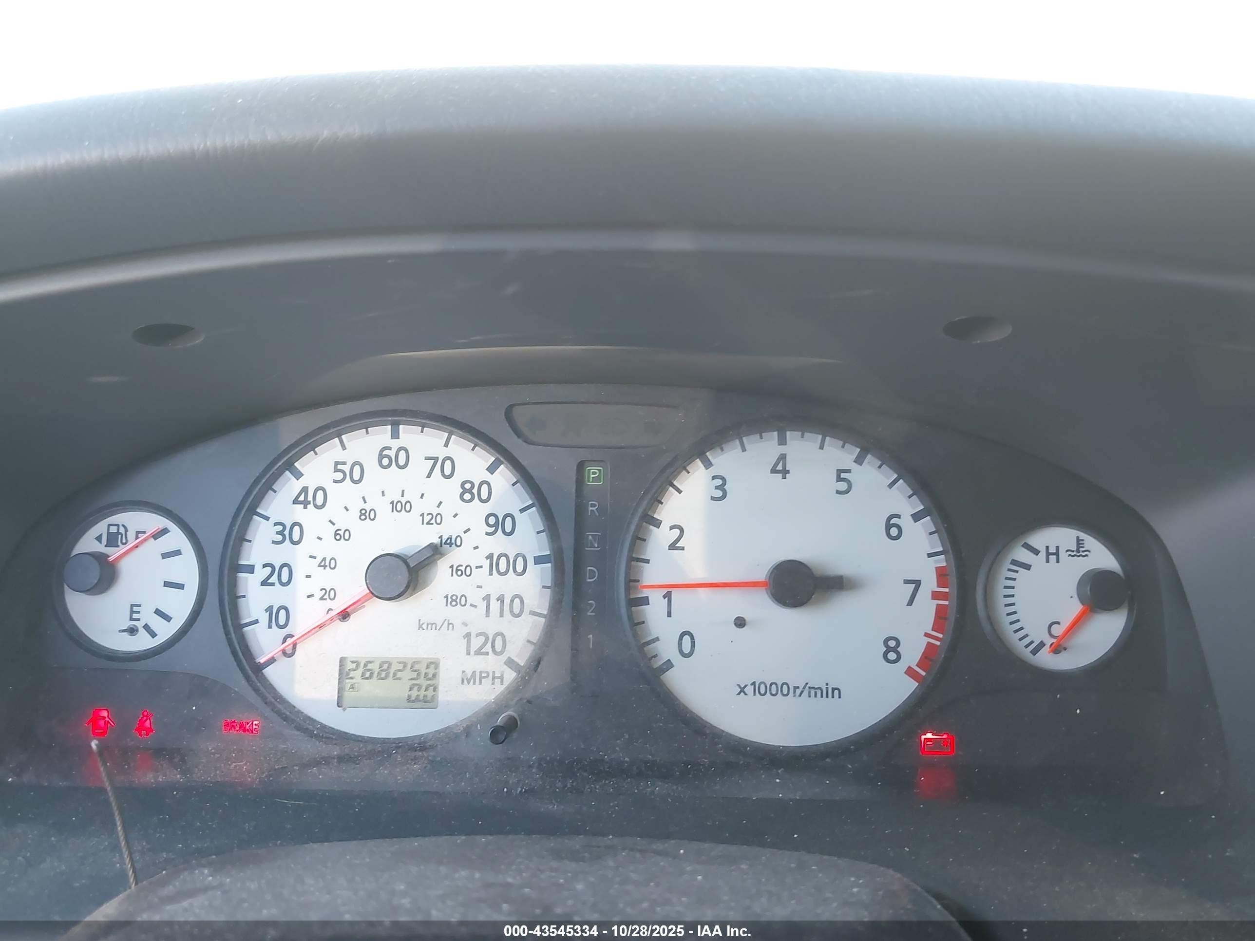 2003 Nissan Pathfinder Le White vin: JN8DR09X73W708615