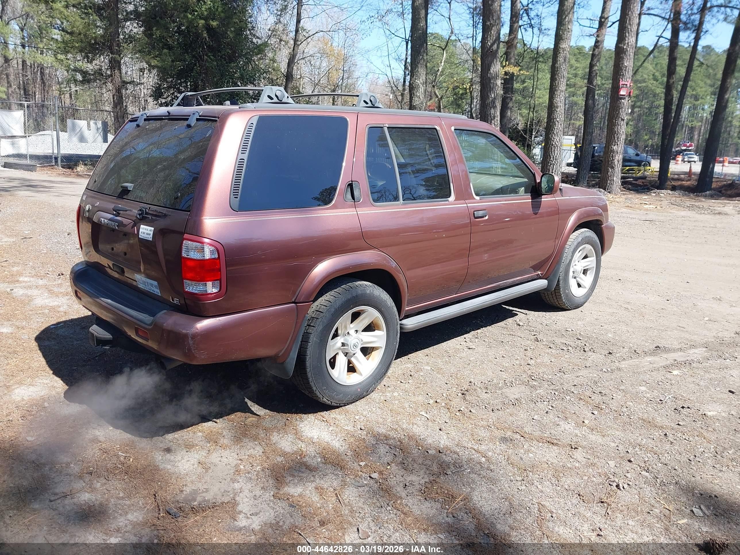 2003 Nissan Pathfinder Le Brown vin: JN8DR09X83W701267