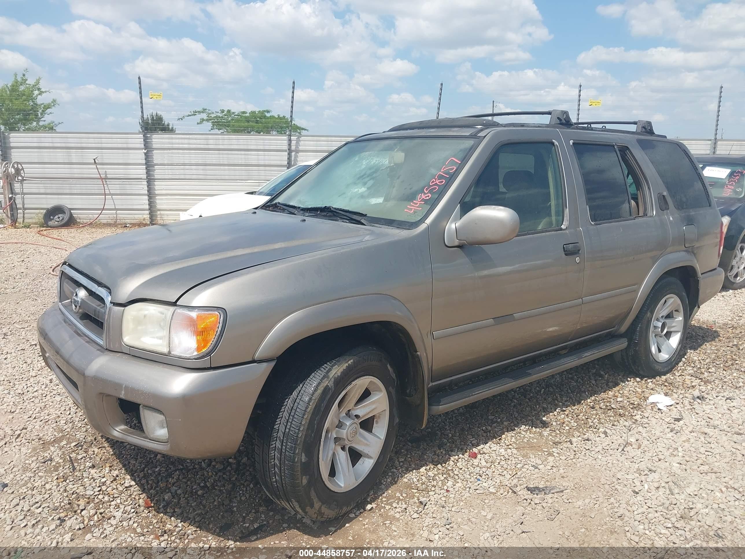 2003 Nissan Pathfinder Le Gray vin: JN8DR09X93W706235
