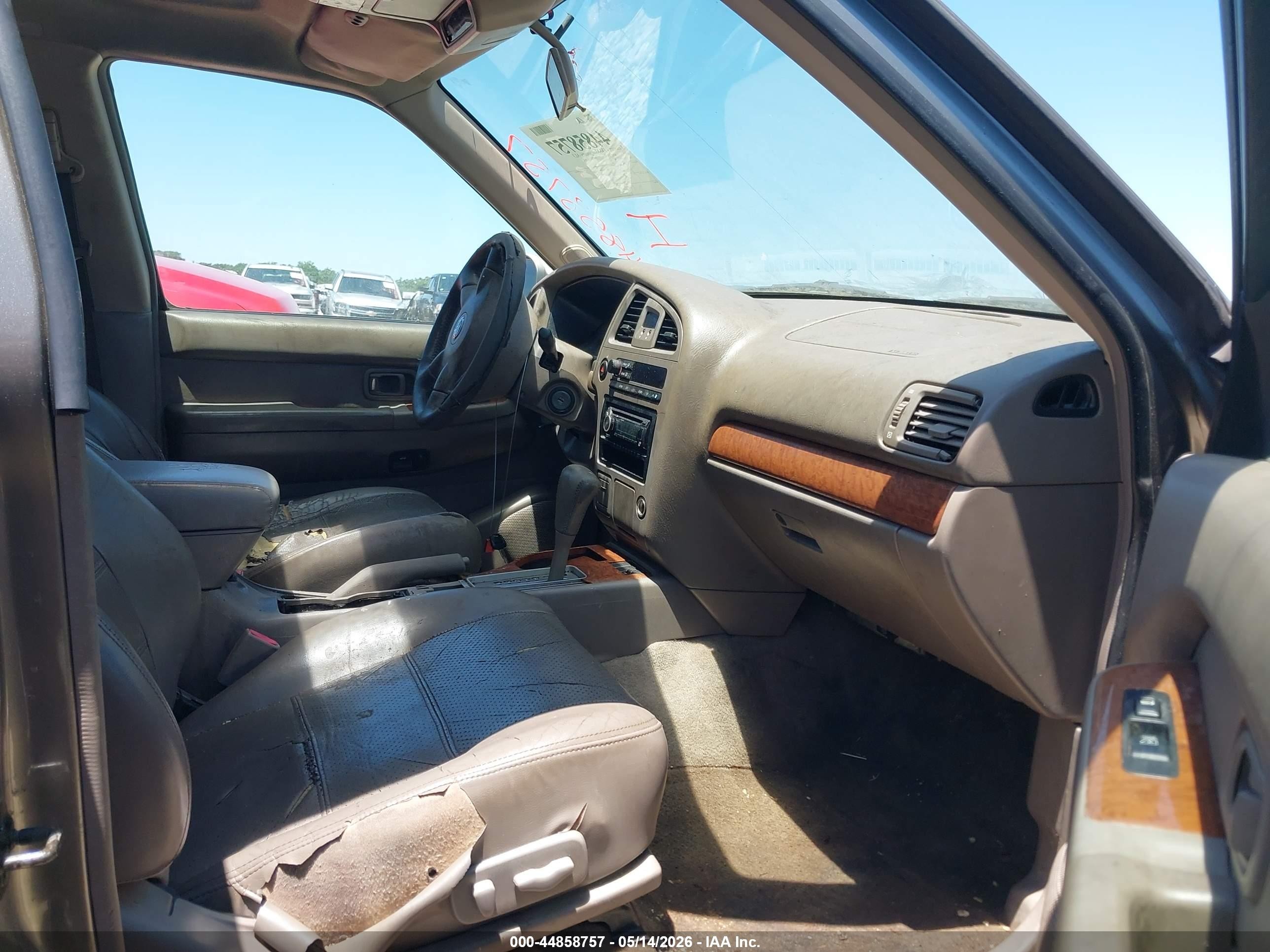 2003 Nissan Pathfinder Le Gray vin: JN8DR09X93W706235