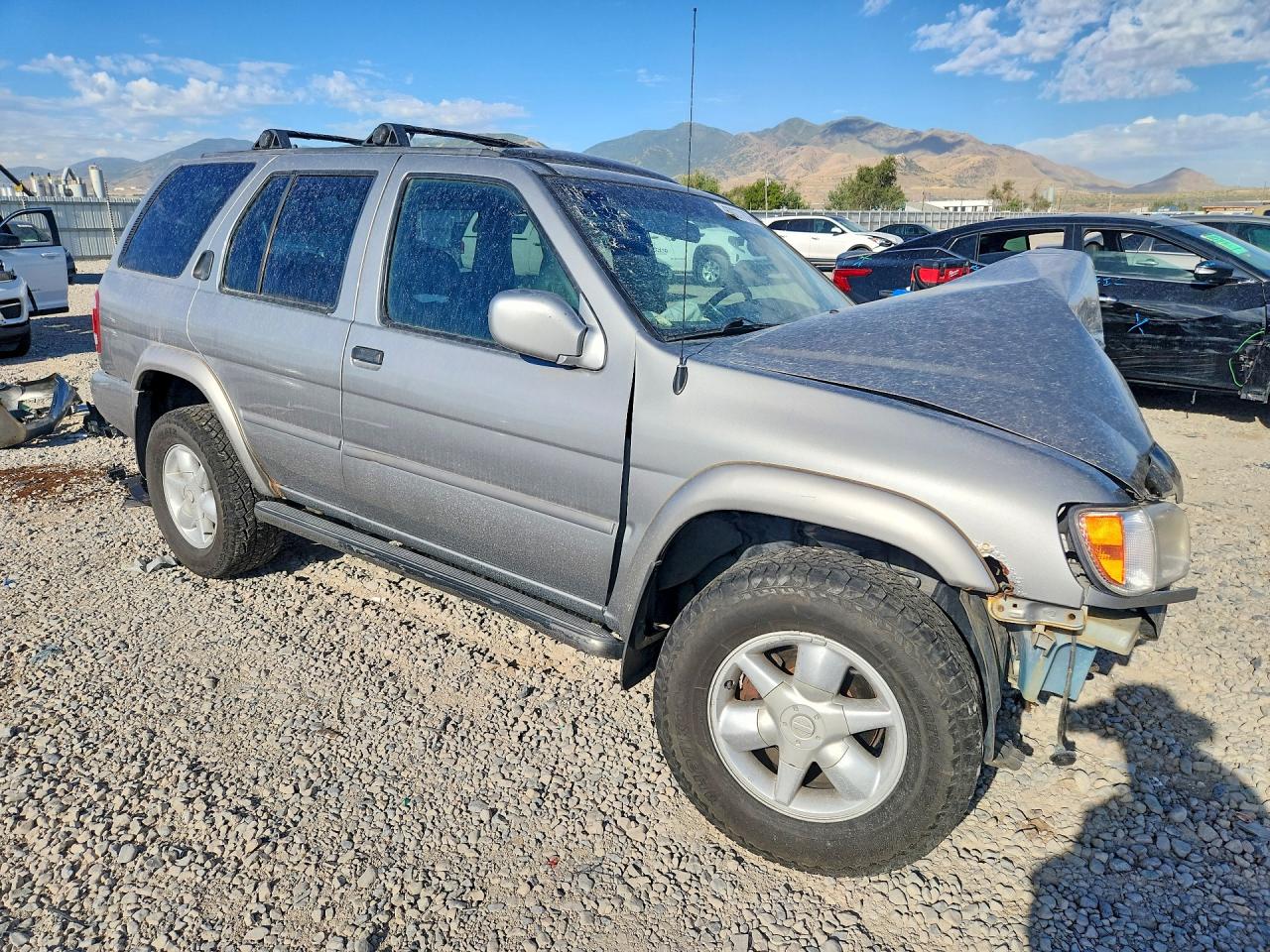 2001 Nissan Pathfinder Se Silver vin: JN8DR09Y01W580708