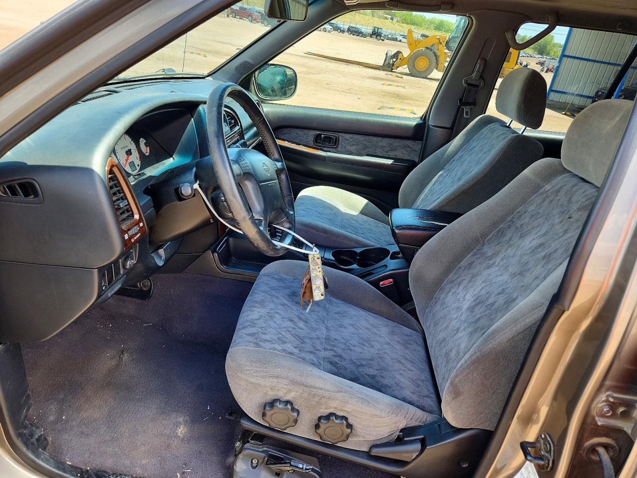 2001 Nissan Pathfinder Se Beige vin: JN8DR09Y01W610399