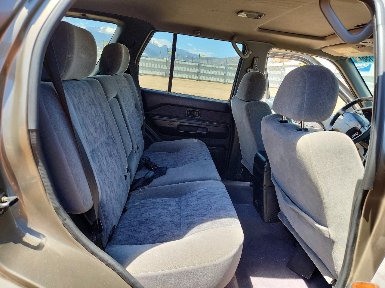 2001 Nissan Pathfinder Se Beige vin: JN8DR09Y01W610399