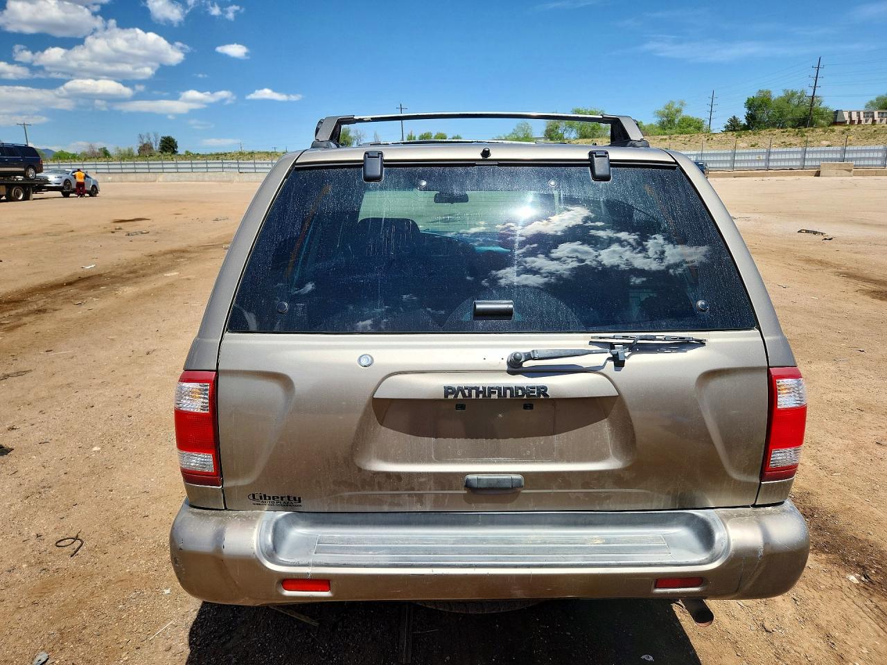 2001 Nissan Pathfinder Se Beige vin: JN8DR09Y01W610399