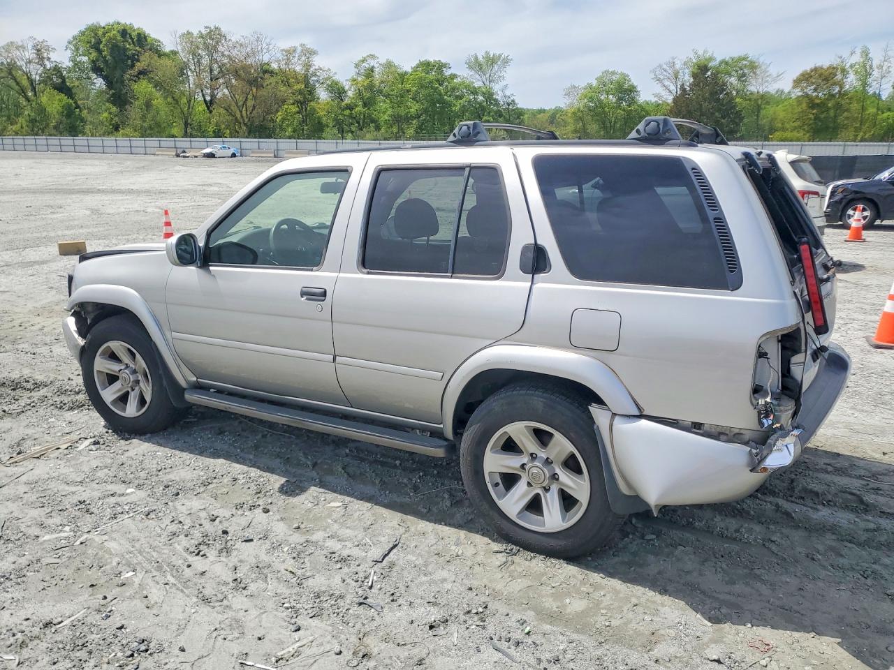 2003 Nissan Pathfinder Se Silver vin: JN8DR09Y13W808833