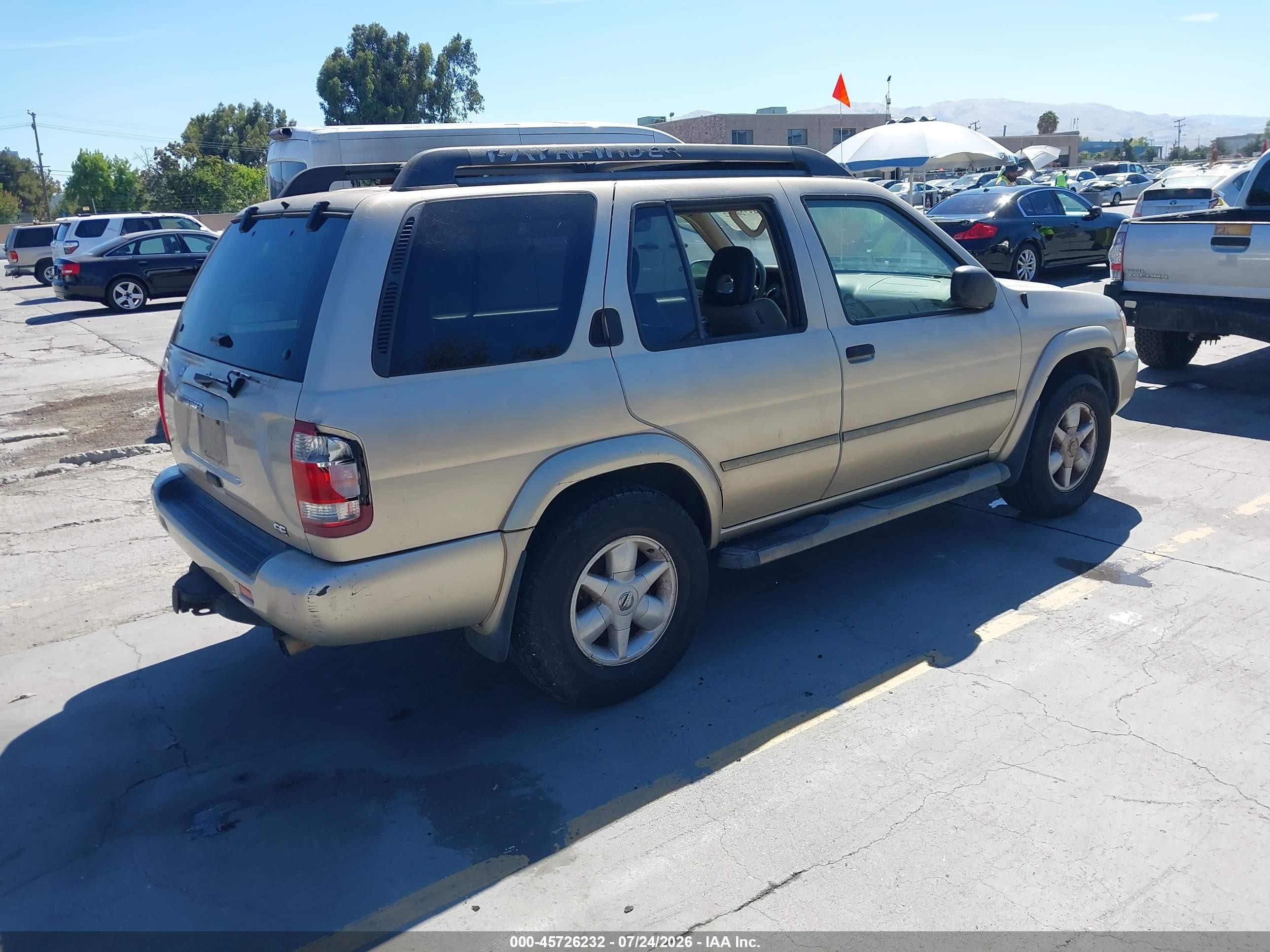 2002 Nissan Pathfinder Se Gold vin: JN8DR09Y22W707220