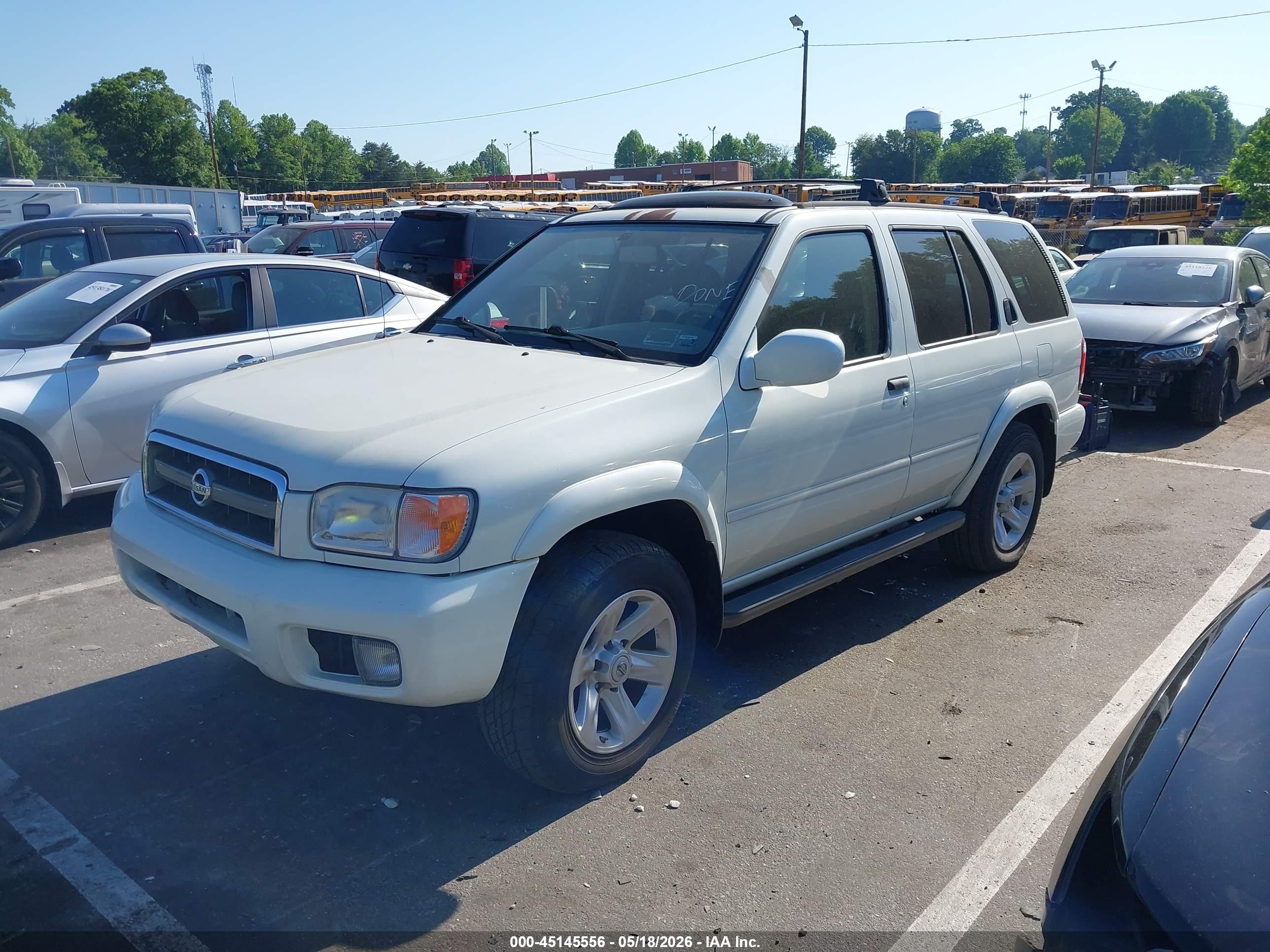 2003 Nissan Pathfinder Le White vin: JN8DR09Y23W838648
