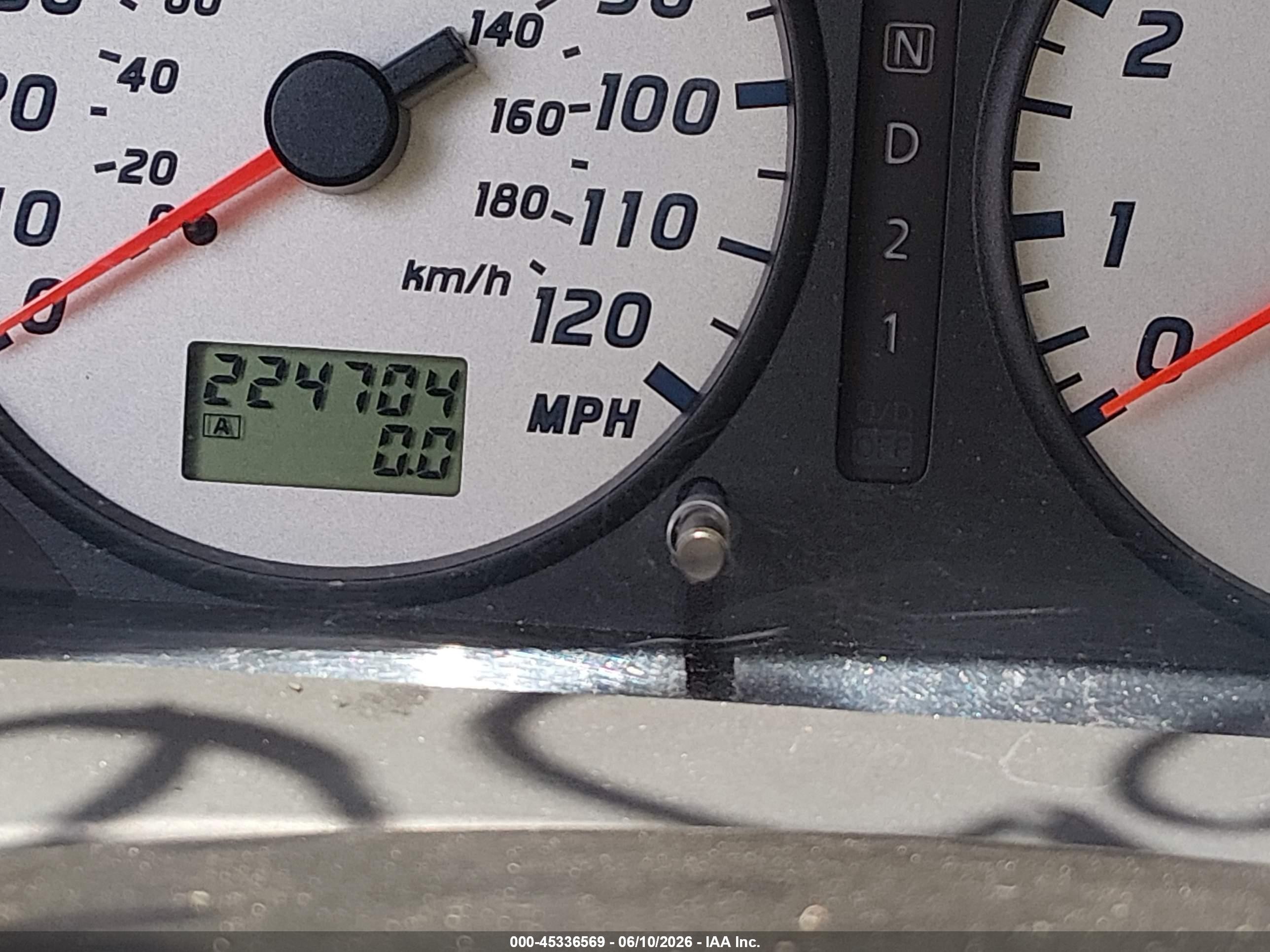 2004 Nissan Pathfinder Se Серебряный vin: JN8DR09Y24W907601
