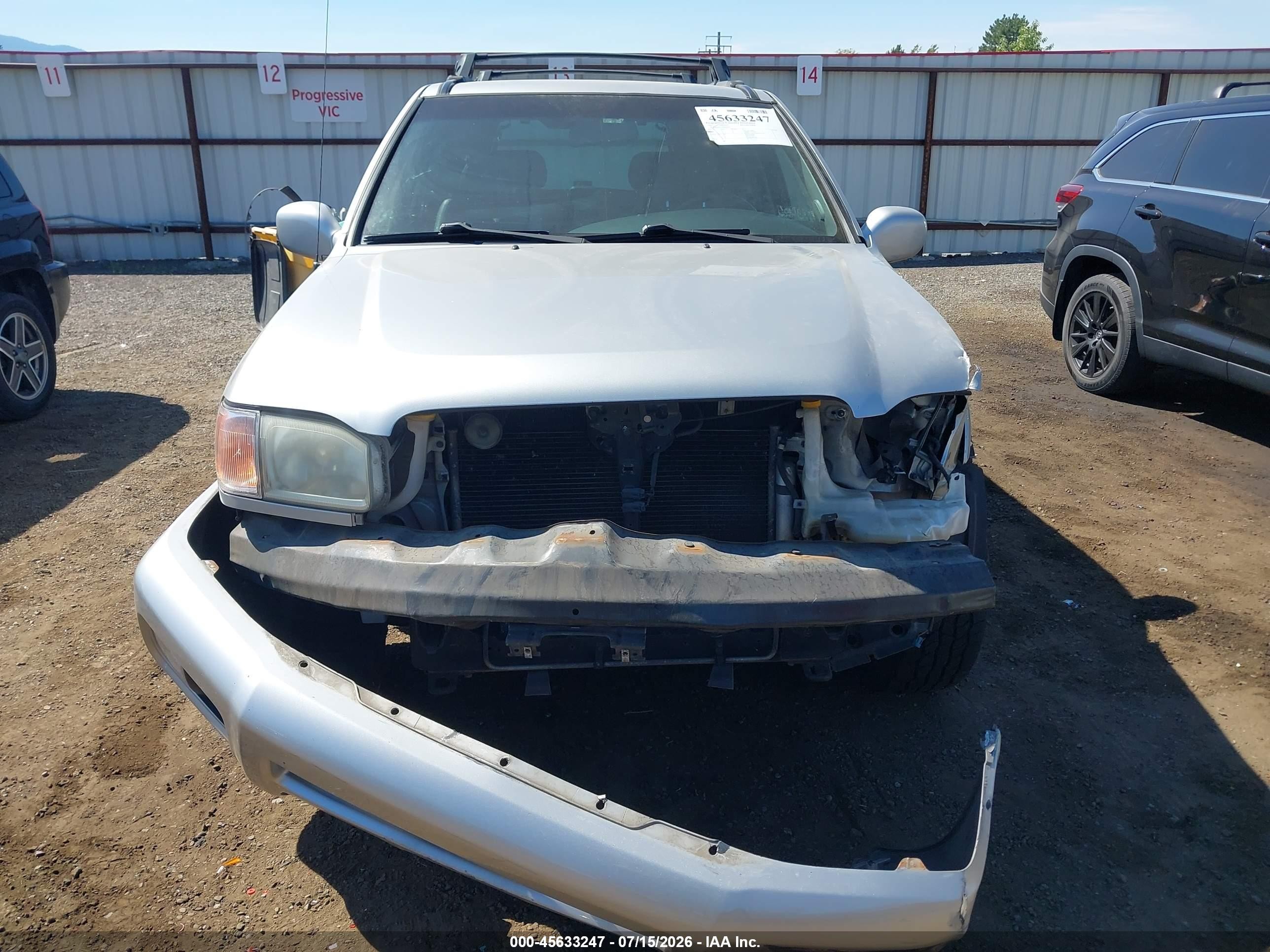 2002 Nissan Pathfinder Le Silver vin: JN8DR09Y32W746172