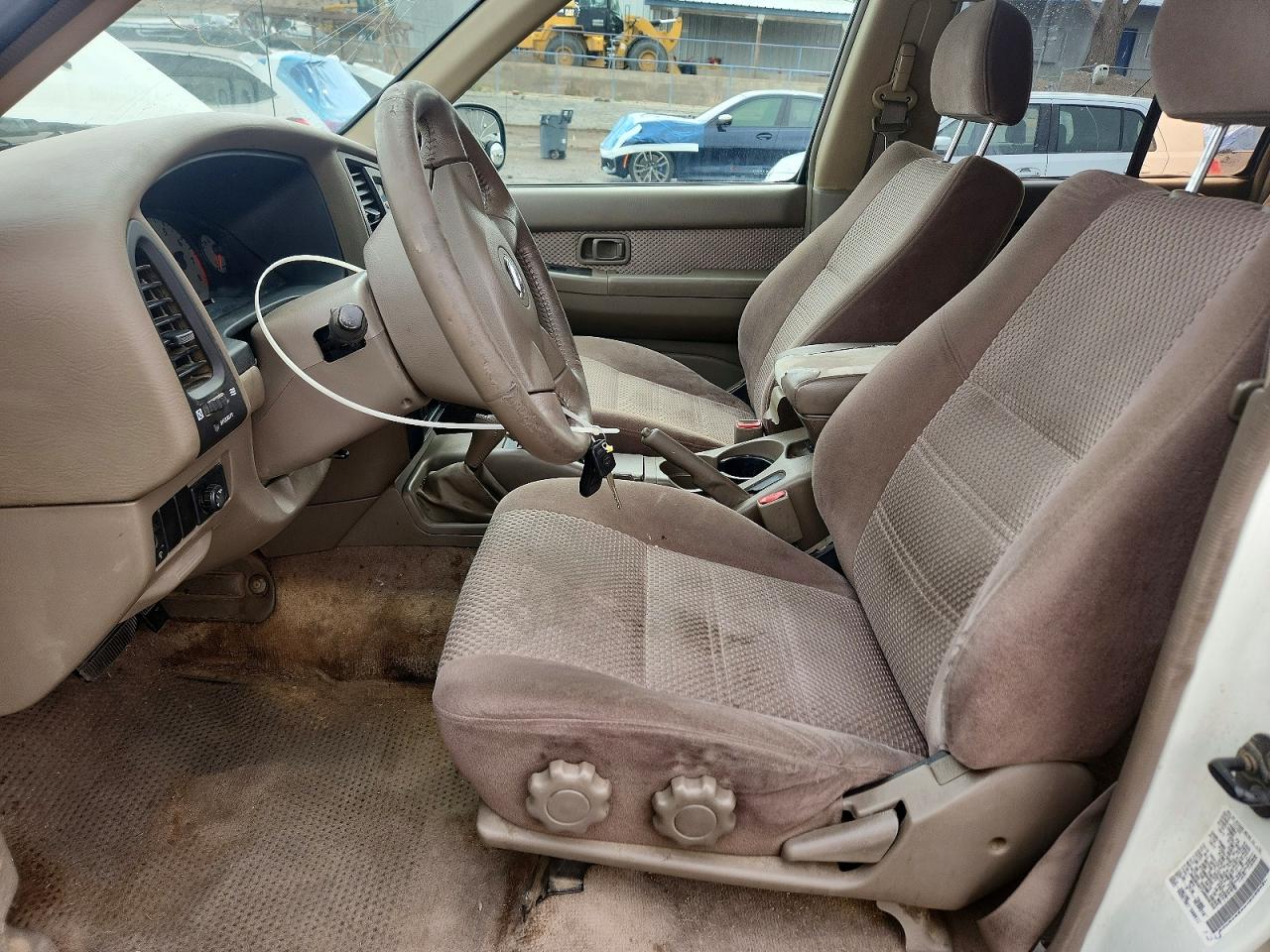 2004 Nissan Pathfinder Se White vin: JN8DR09Y34W906358